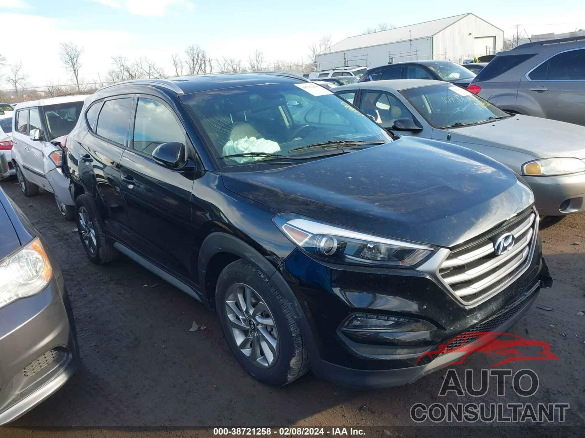 HYUNDAI TUCSON 2018 - KM8J33A48JU780835