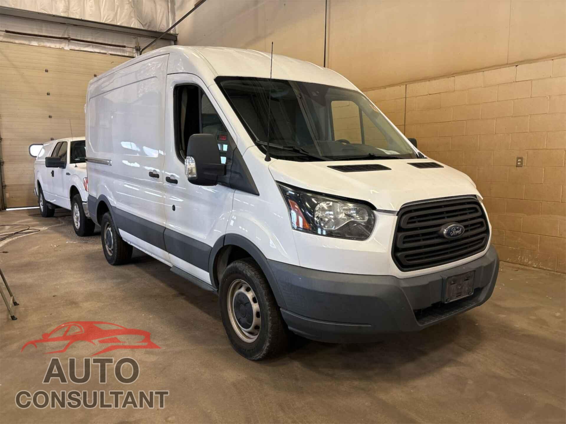 FORD TRANSIT 2016 - 1FTYR1CM6GKB41733