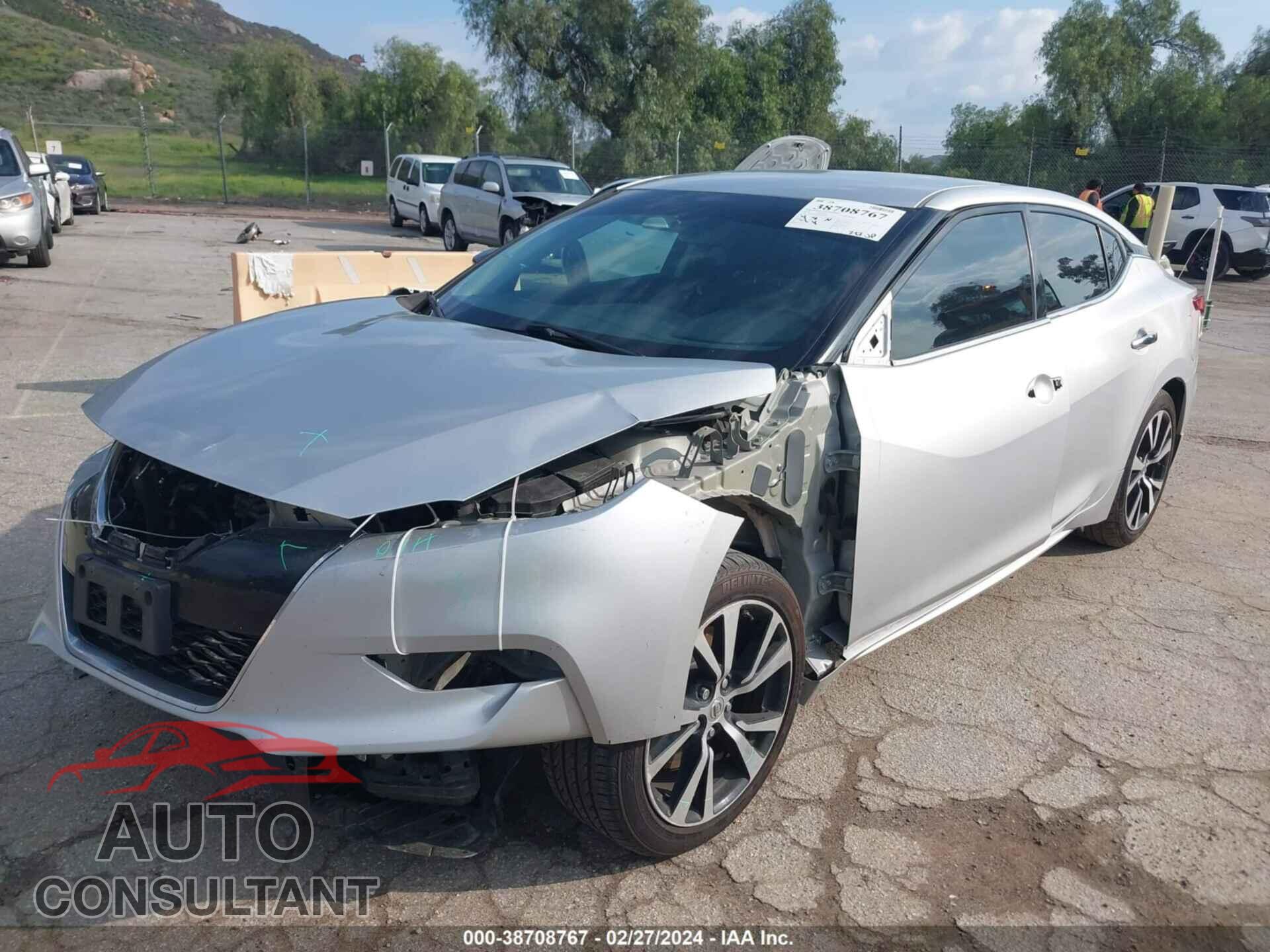 NISSAN MAXIMA 2018 - 1N4AA6AP1JC402941