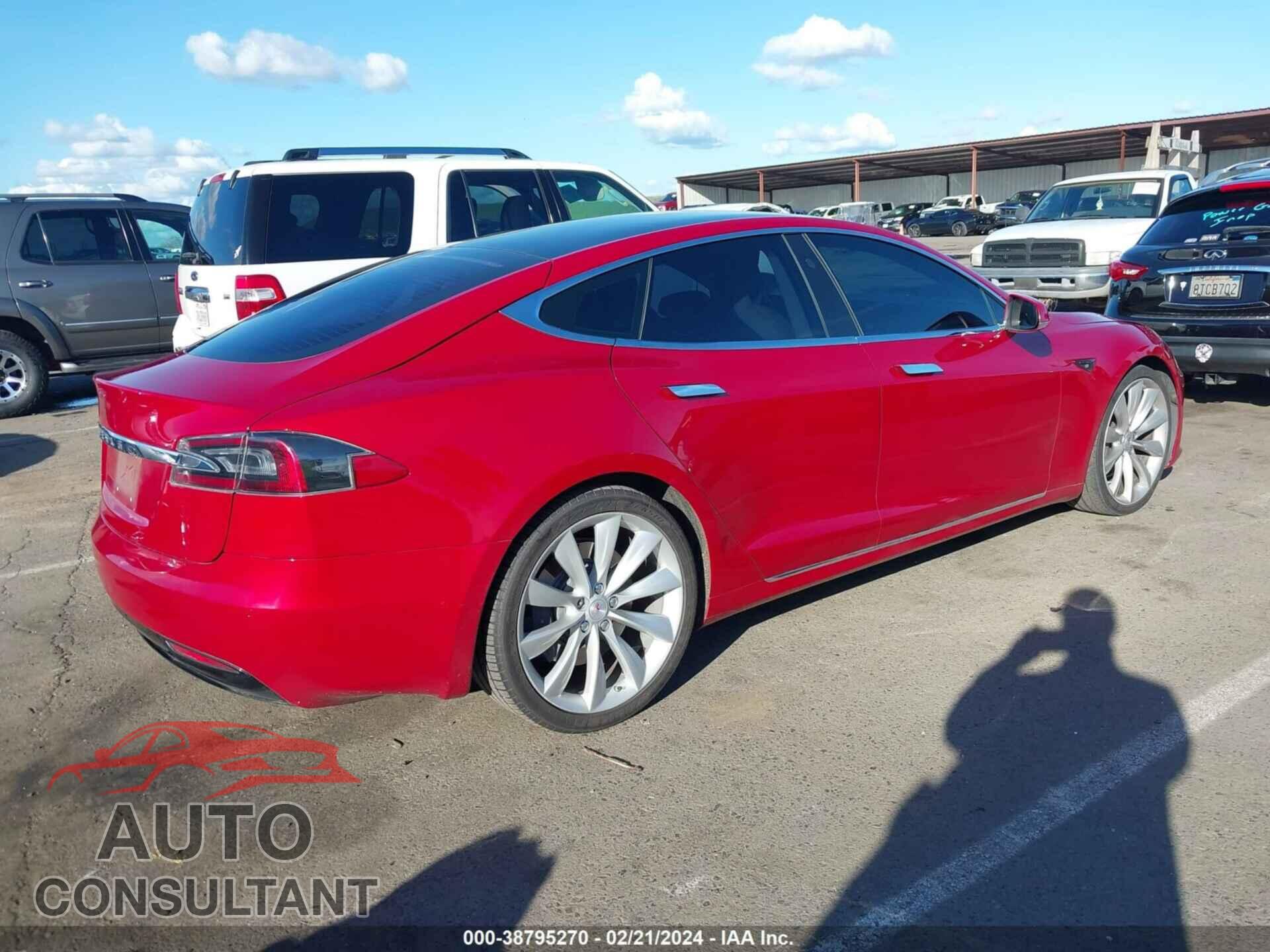 TESLA MODEL S 2017 - 5YJSA1E19HF191296