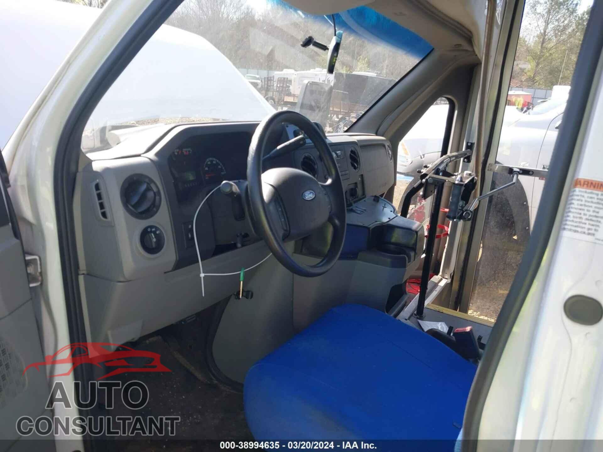 FORD ECONOLINE 2019 - 1FDEE3FS7KDC65572