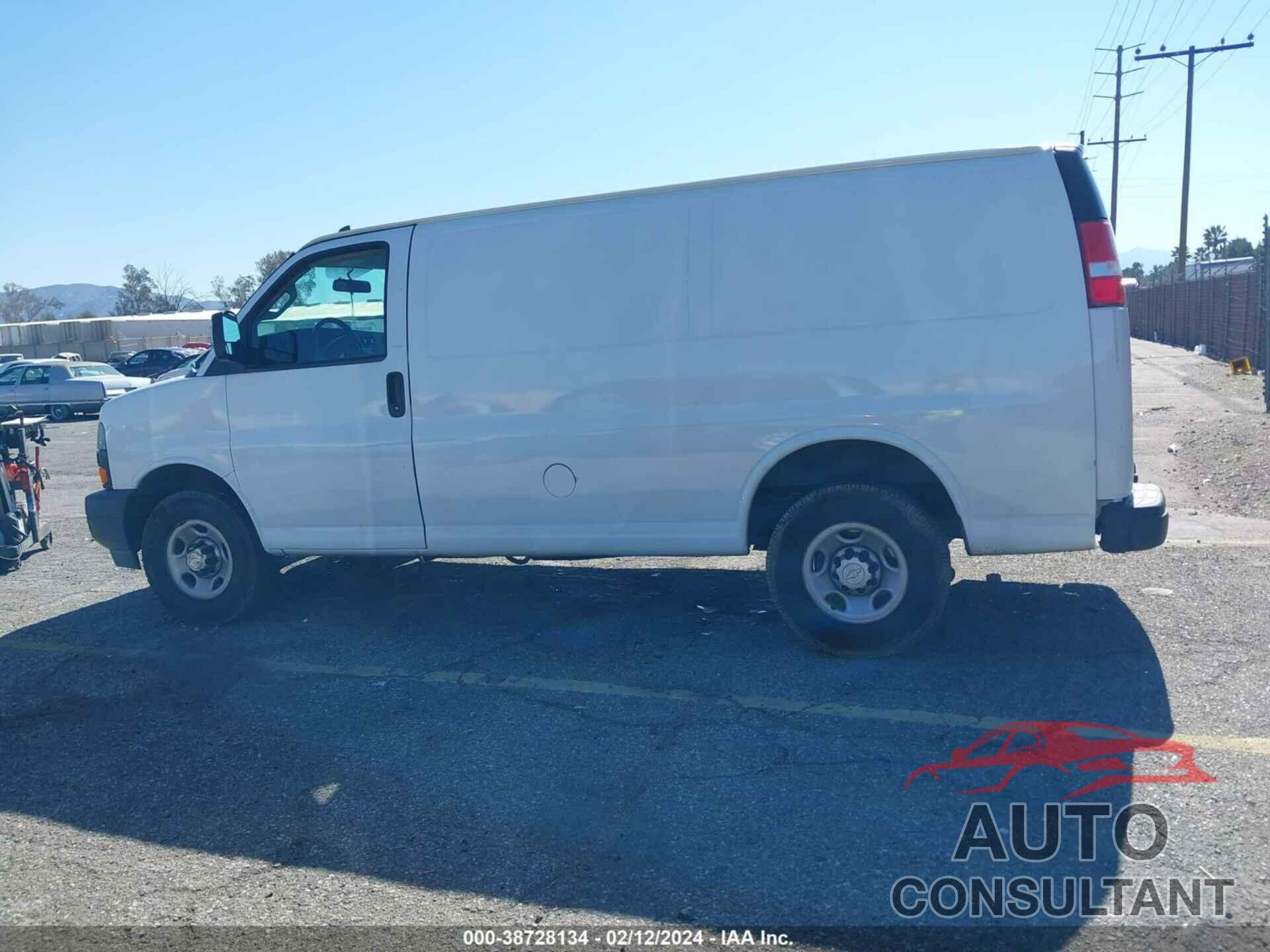 CHEVROLET EXPRESS 2500 2019 - 1GCWGAFP2K1296412