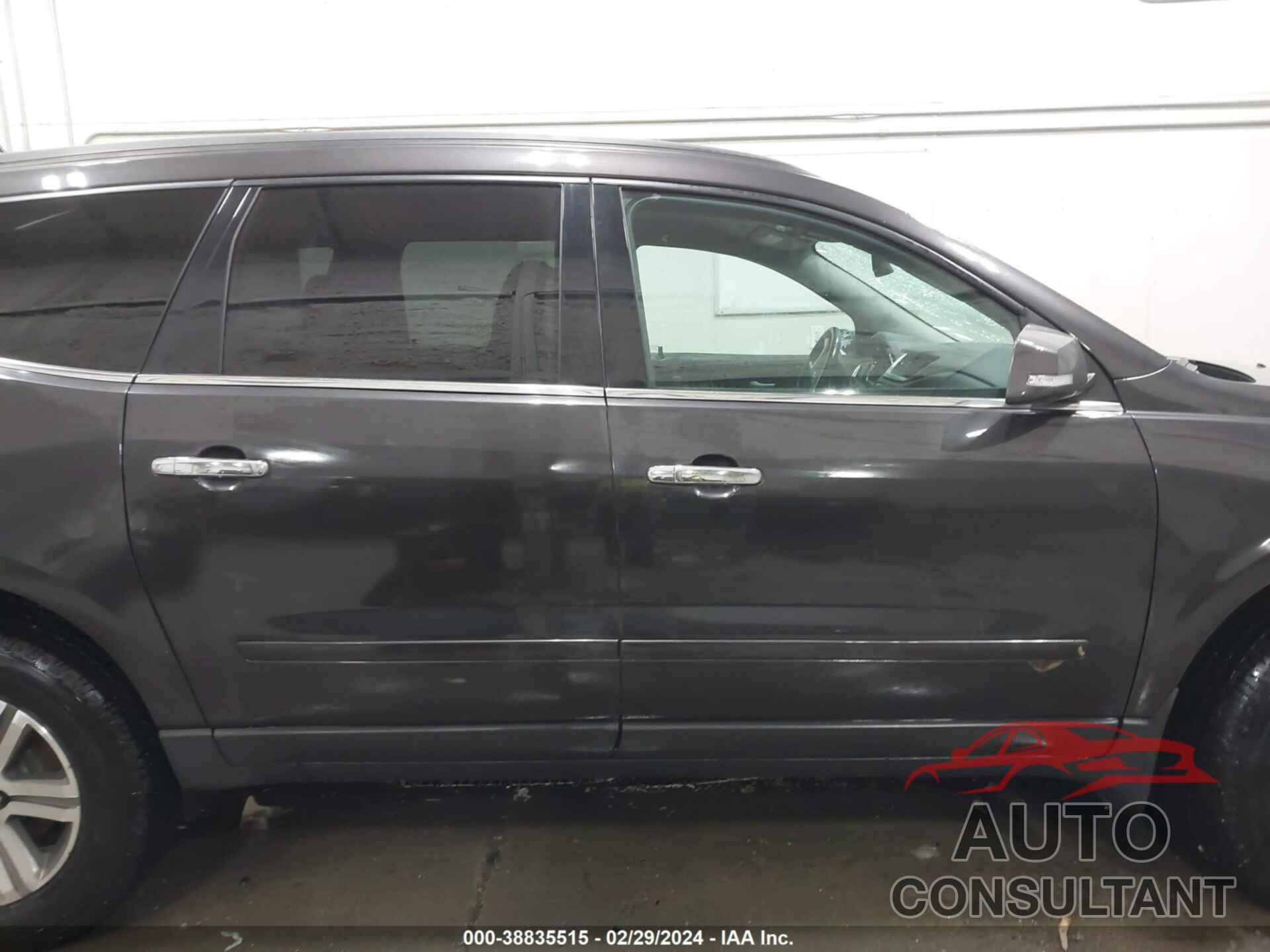 CHEVROLET TRAVERSE 2016 - 1GNKVHKD4GJ105676