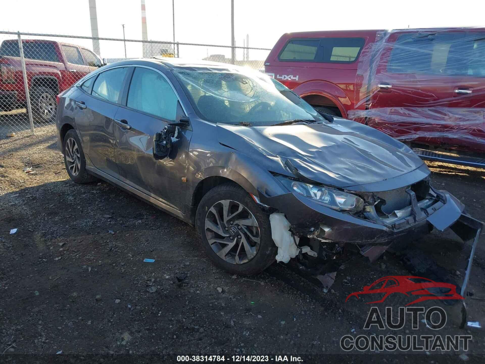 HONDA CIVIC 2018 - 19XFC2F78JE025822