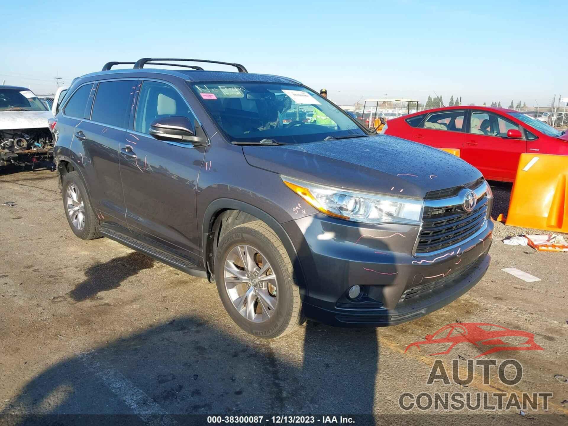 TOYOTA HIGHLANDER 2015 - 5TDKKRFH2FS104399