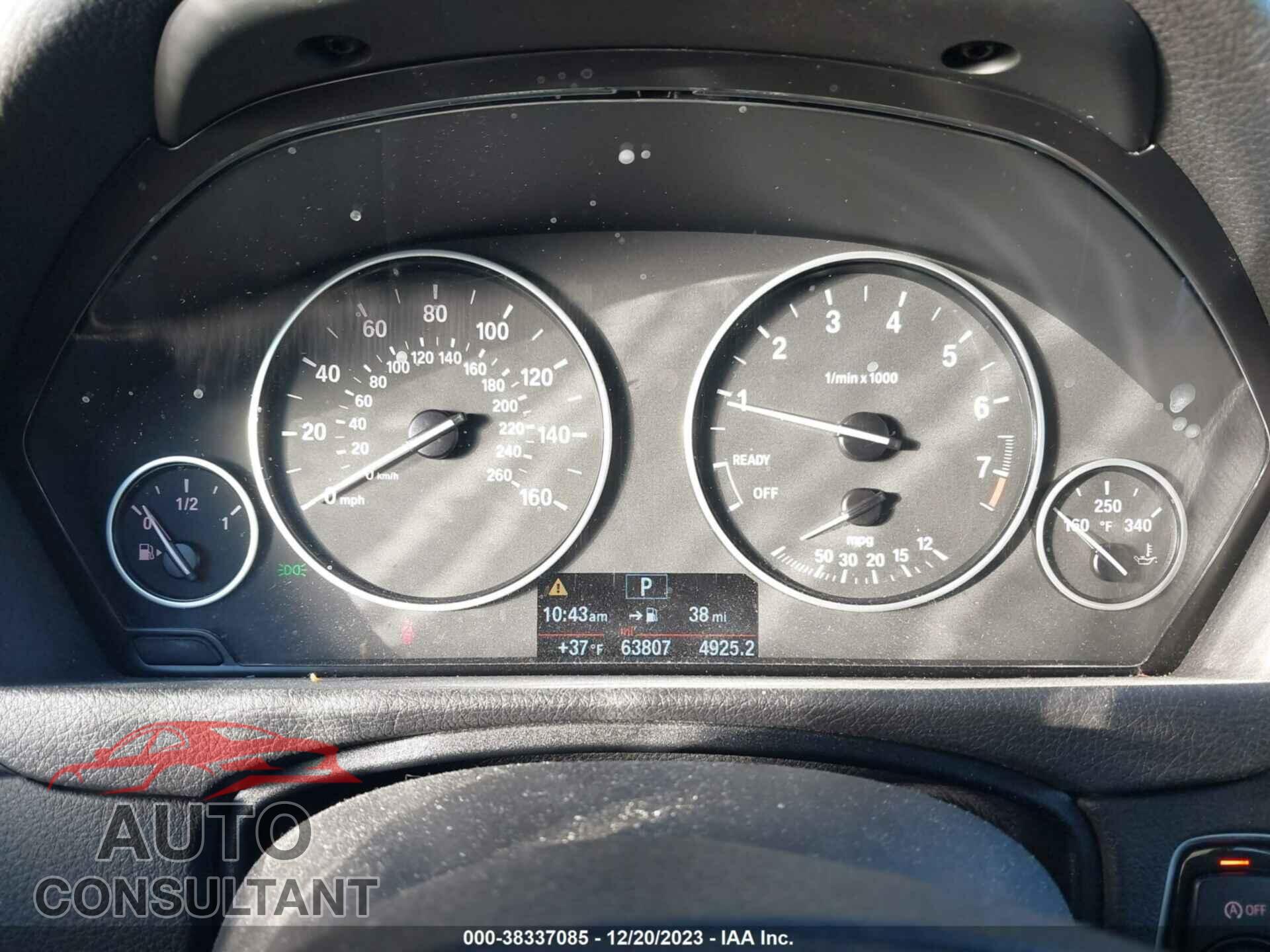 BMW 320I 2016 - WBA8A3C55GK551996