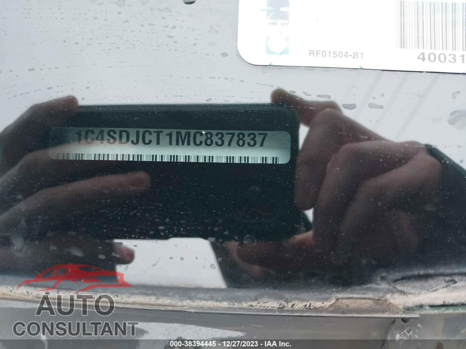 DODGE DURANGO 2021 - 1C4SDJCT1MC837837