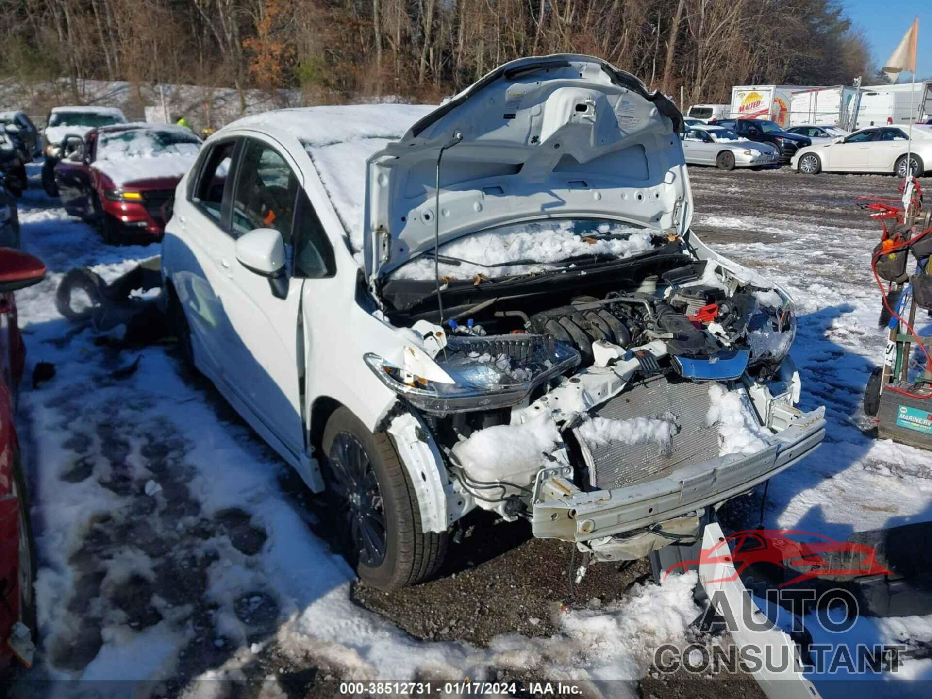 HONDA FIT 2018 - 3HGGK5H63JM711335