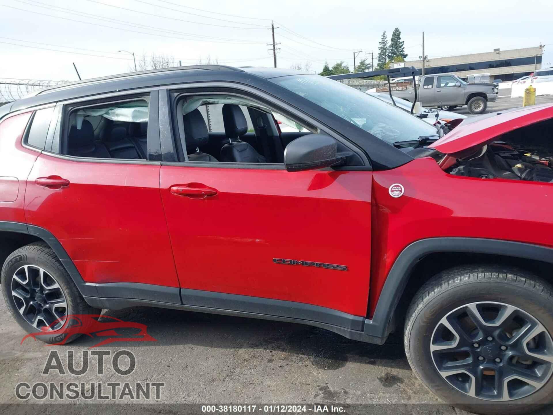 JEEP COMPASS 2020 - 3C4NJDDB2LT136904