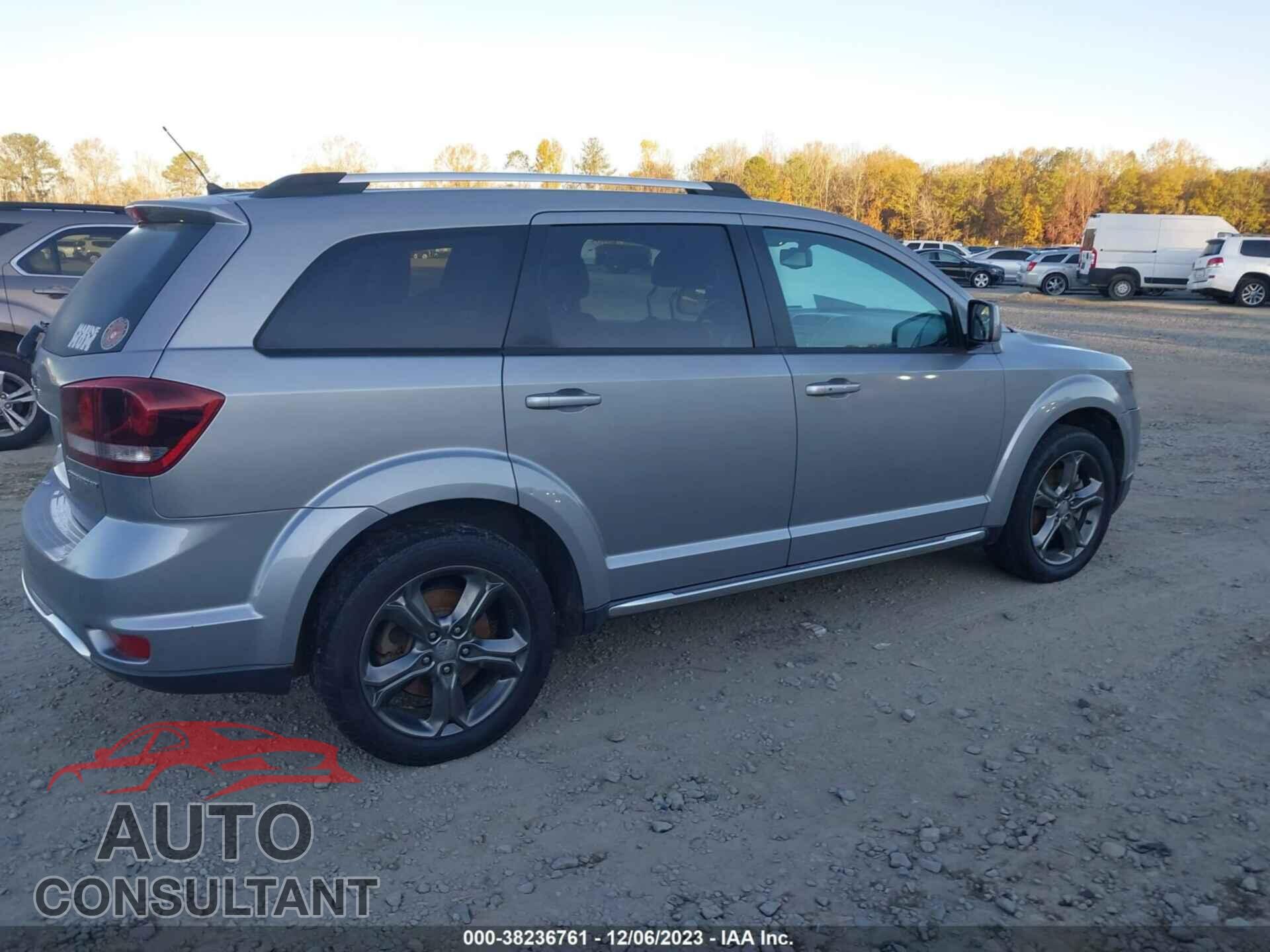 DODGE JOURNEY 2015 - 3C4PDCGGXFT592851