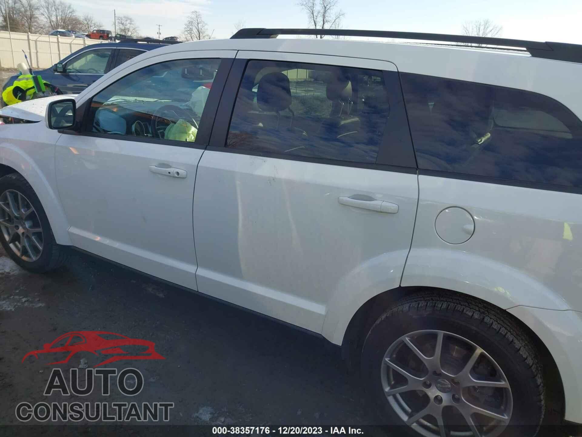DODGE JOURNEY 2015 - 3C4PDCEG5FT650741