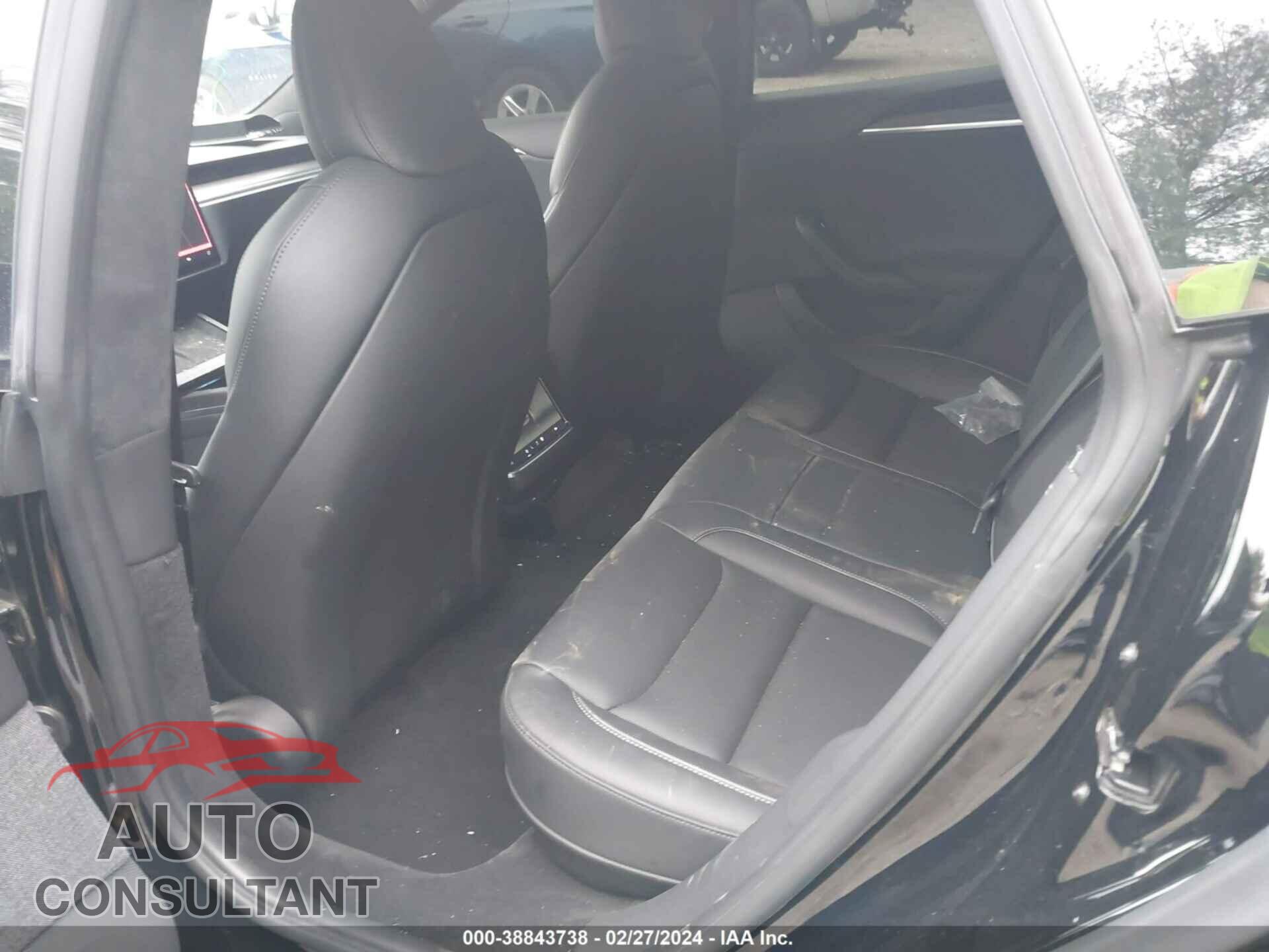 TESLA MODEL S 2023 - 5YJSA1E67PF499237