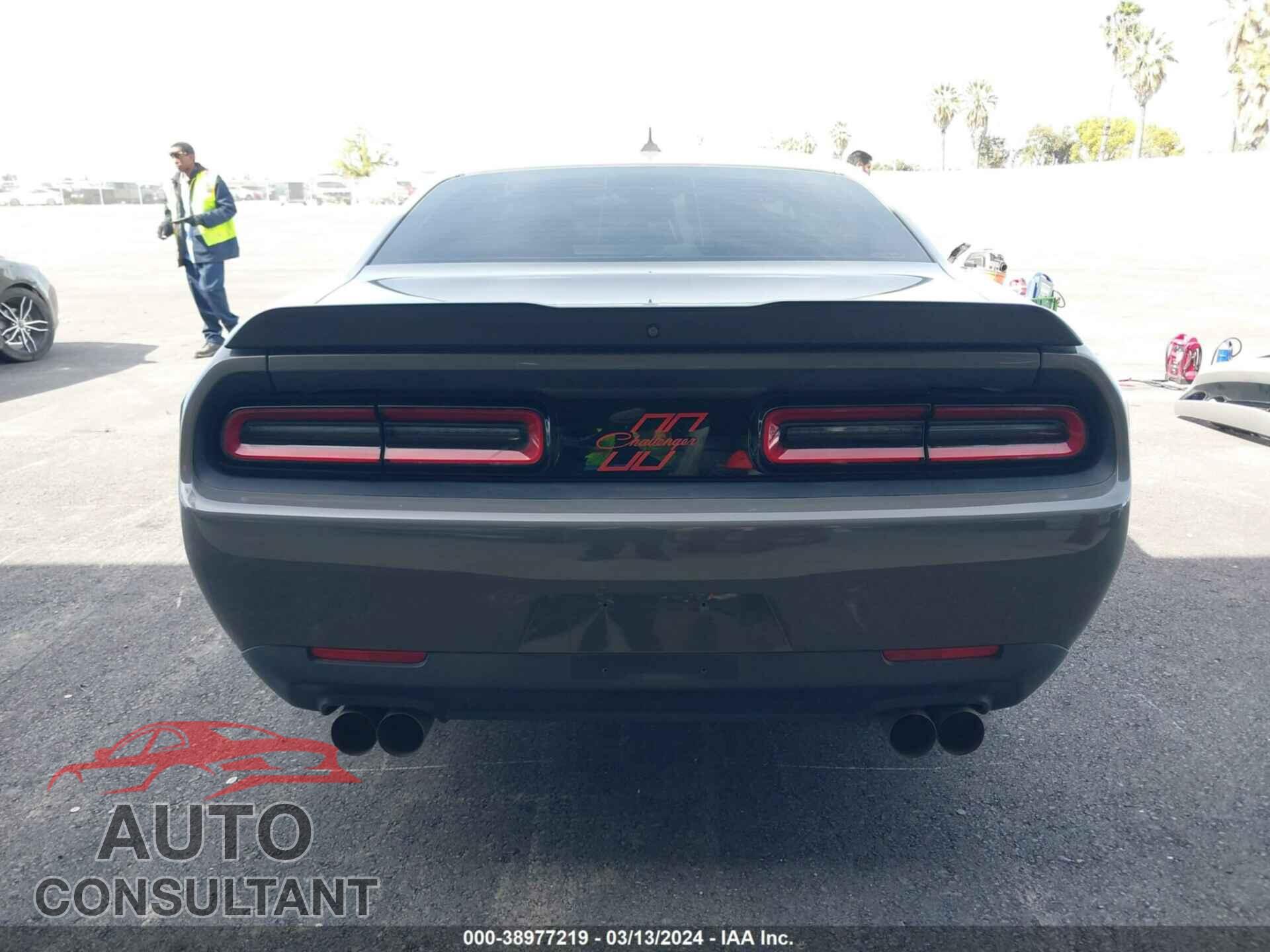 DODGE CHALLENGER 2018 - 2C3CDZAG6JH326355