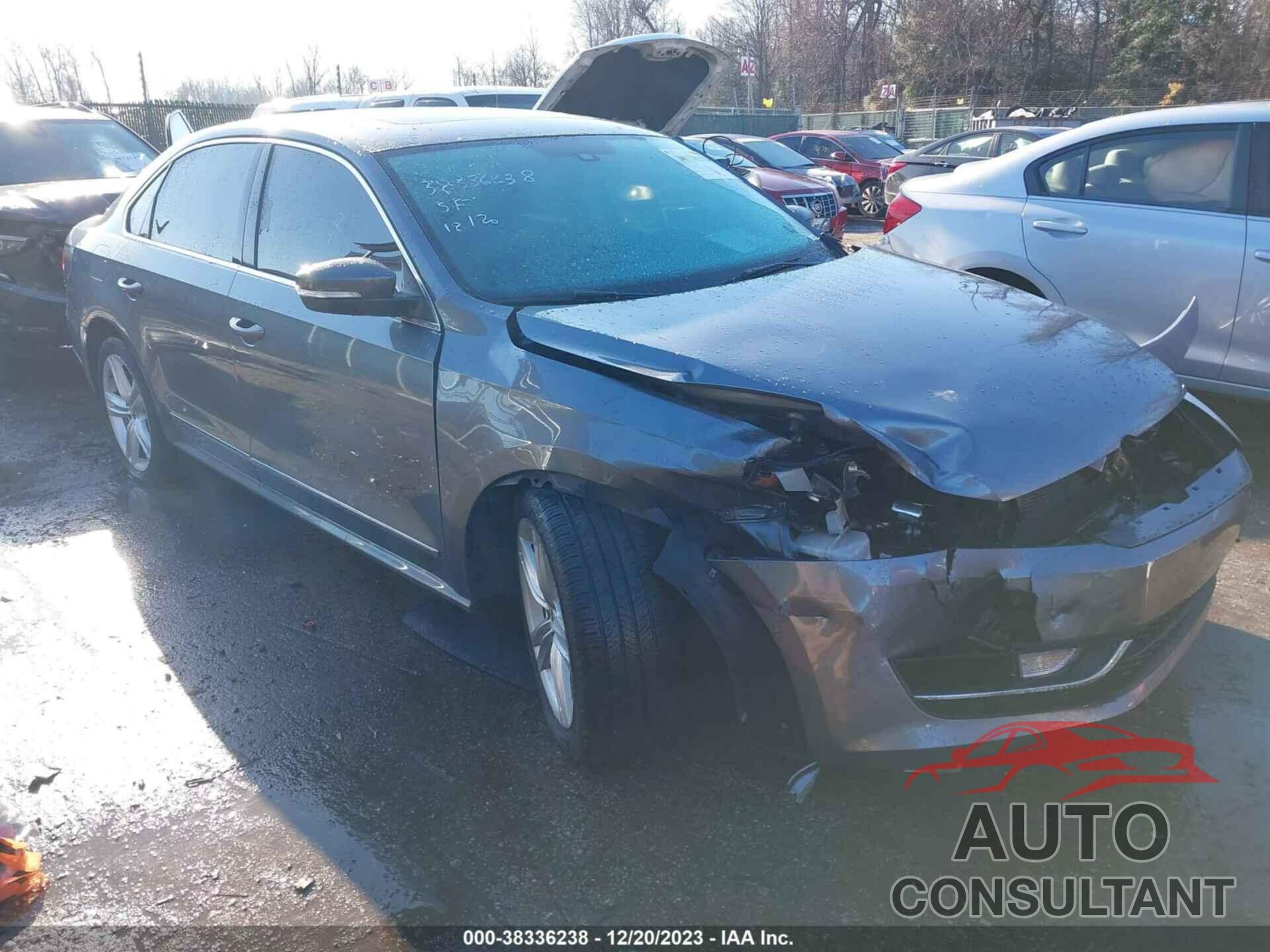 VOLKSWAGEN PASSAT 2015 - 1VWBT7A38FC120974