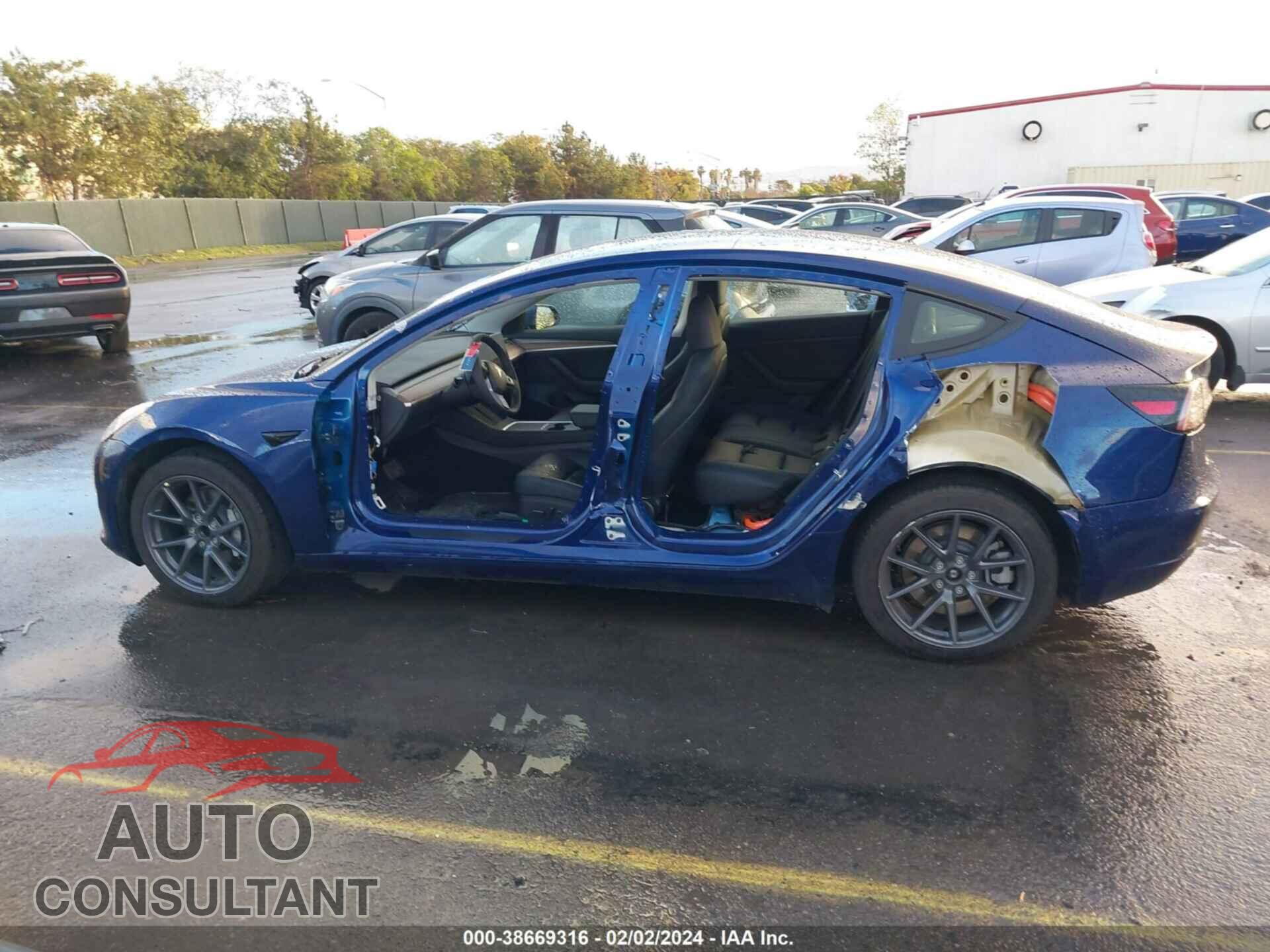 TESLA MODEL 3 2023 - 5YJ3E1EAXPF481506