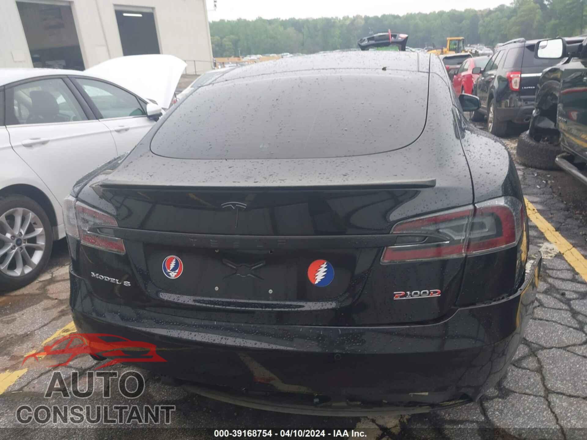 TESLA MODEL S 2017 - 5YJSA1E43HF200178