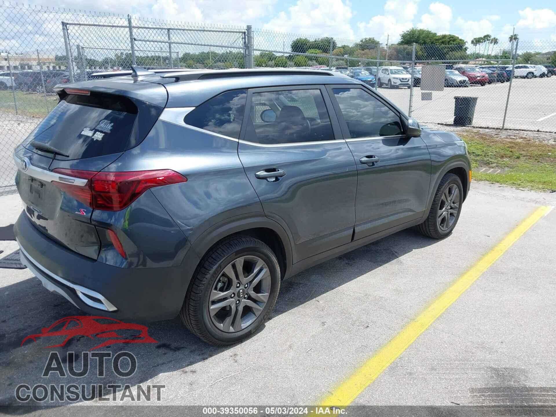 KIA SELTOS 2021 - KNDEU2AA4M7155189