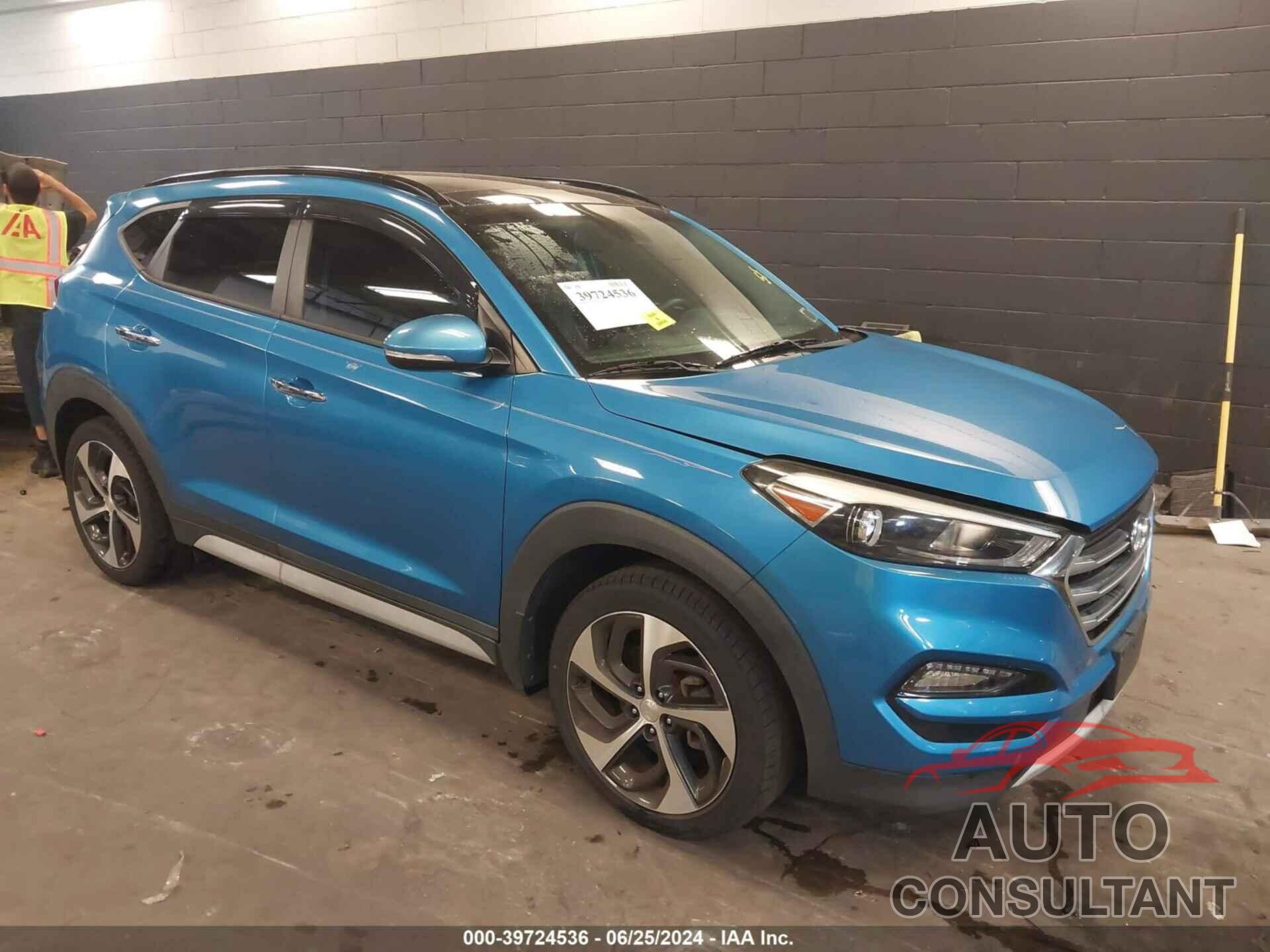 HYUNDAI TUCSON 2017 - KM8J3CA2XHU375052