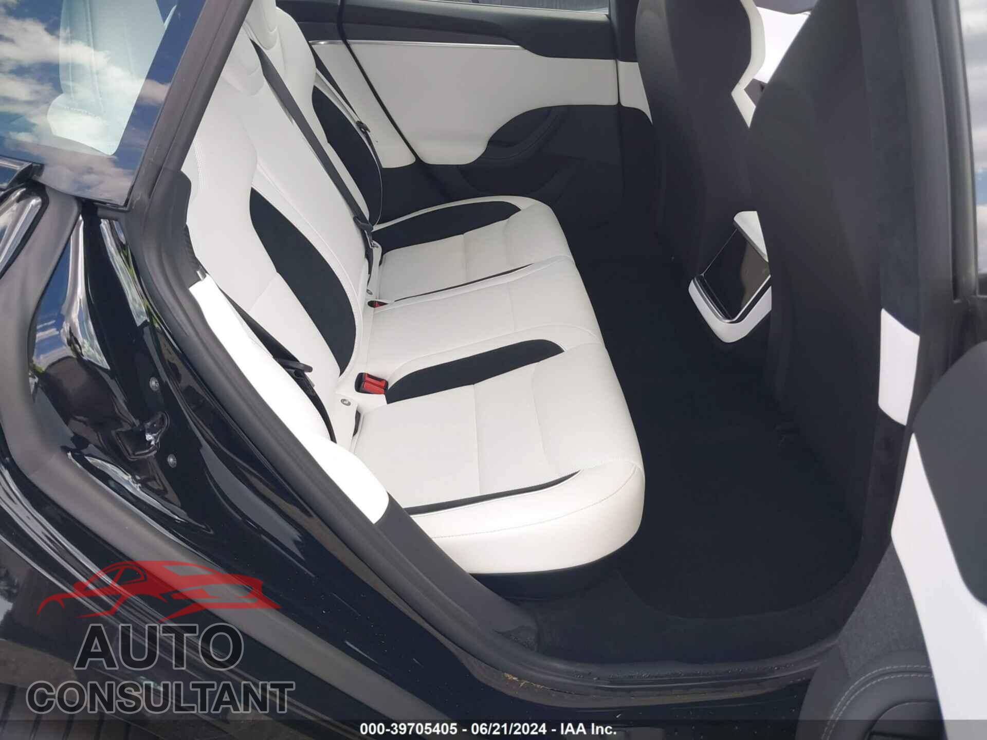 TESLA MODEL S 2024 - 5YJSA1E64RF539292