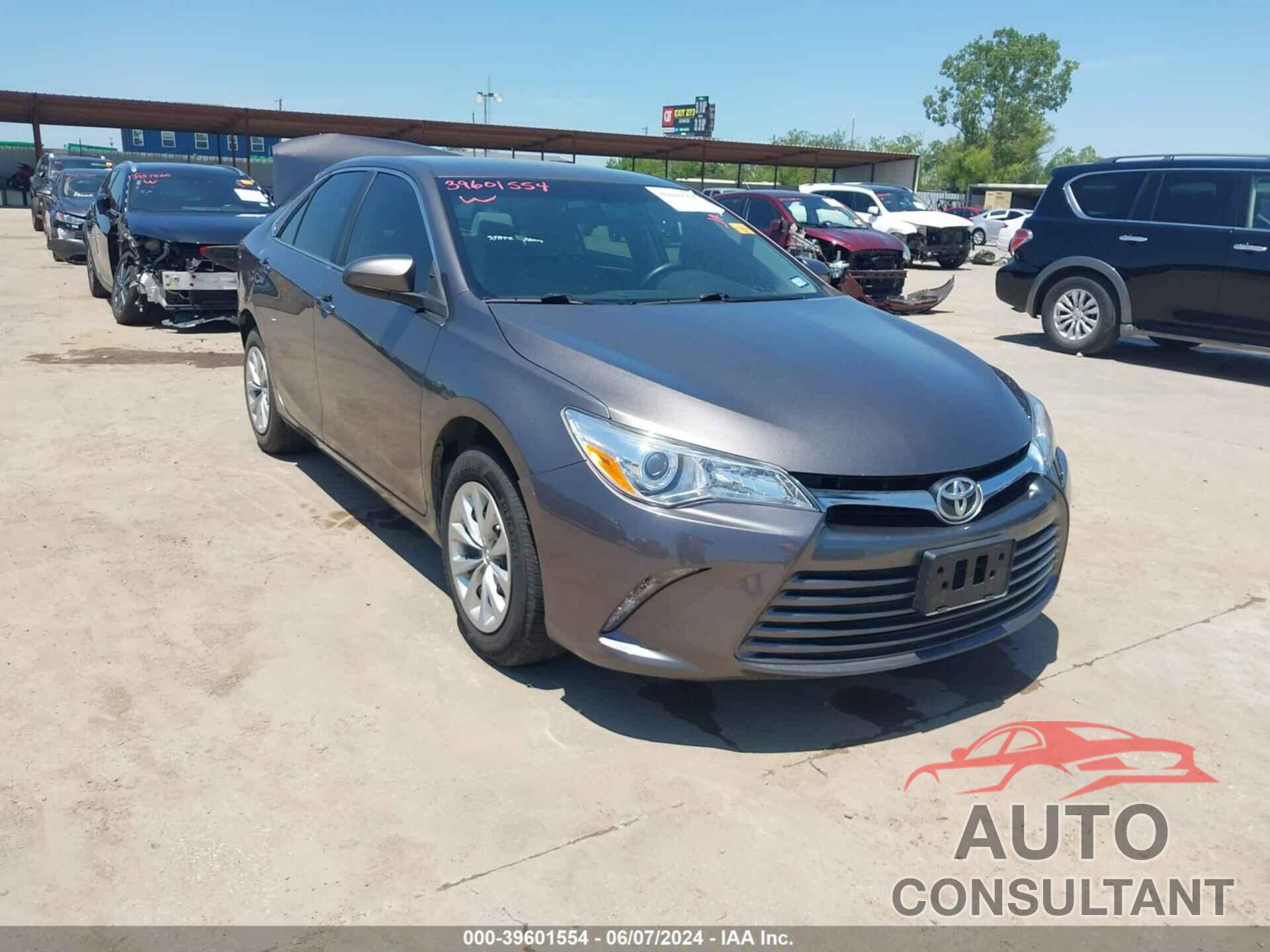 TOYOTA CAMRY 2017 - 4T1BF1FK9HU734223