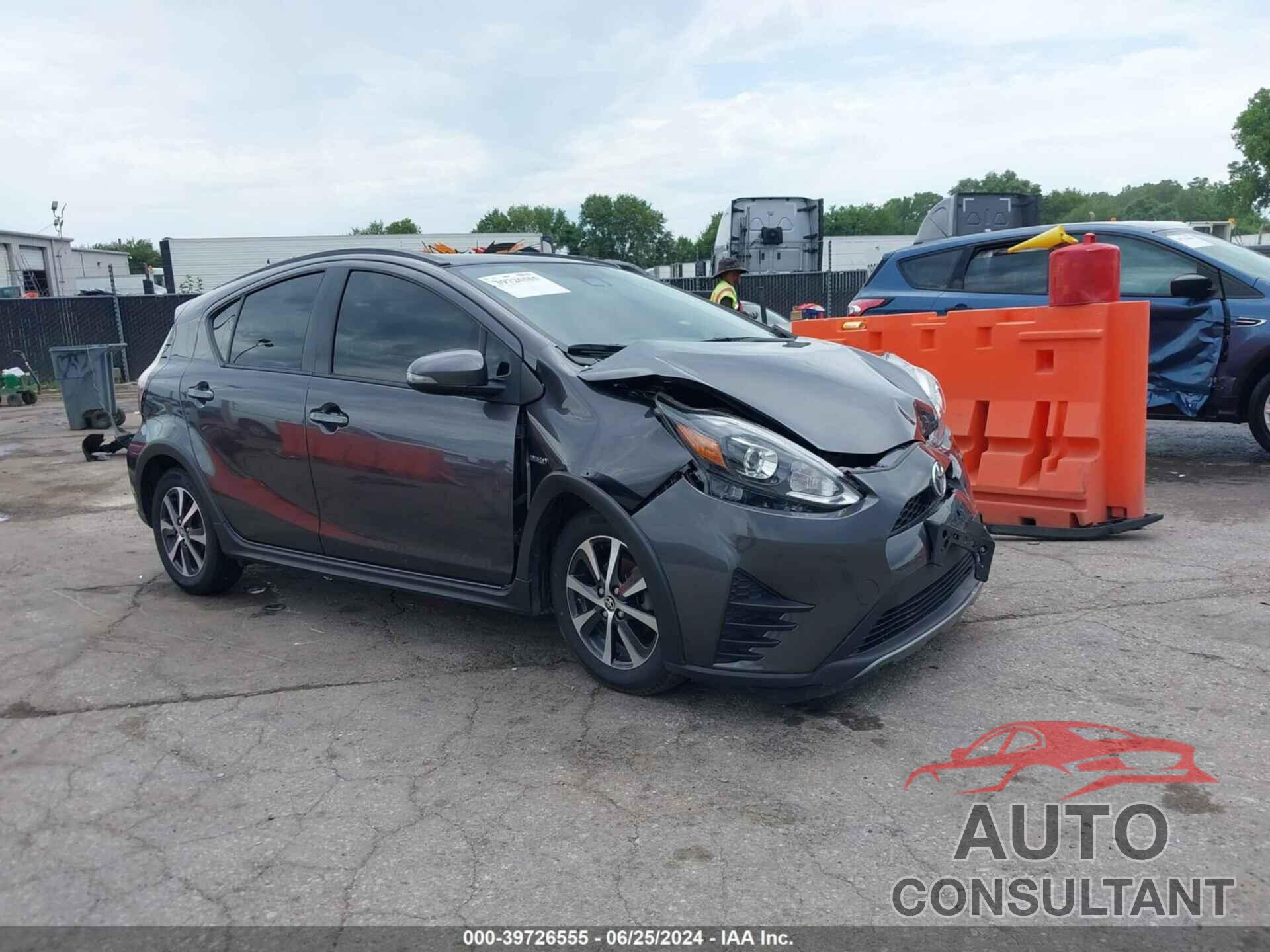 TOYOTA PRIUS C 2019 - JTDKDTB36K1623707