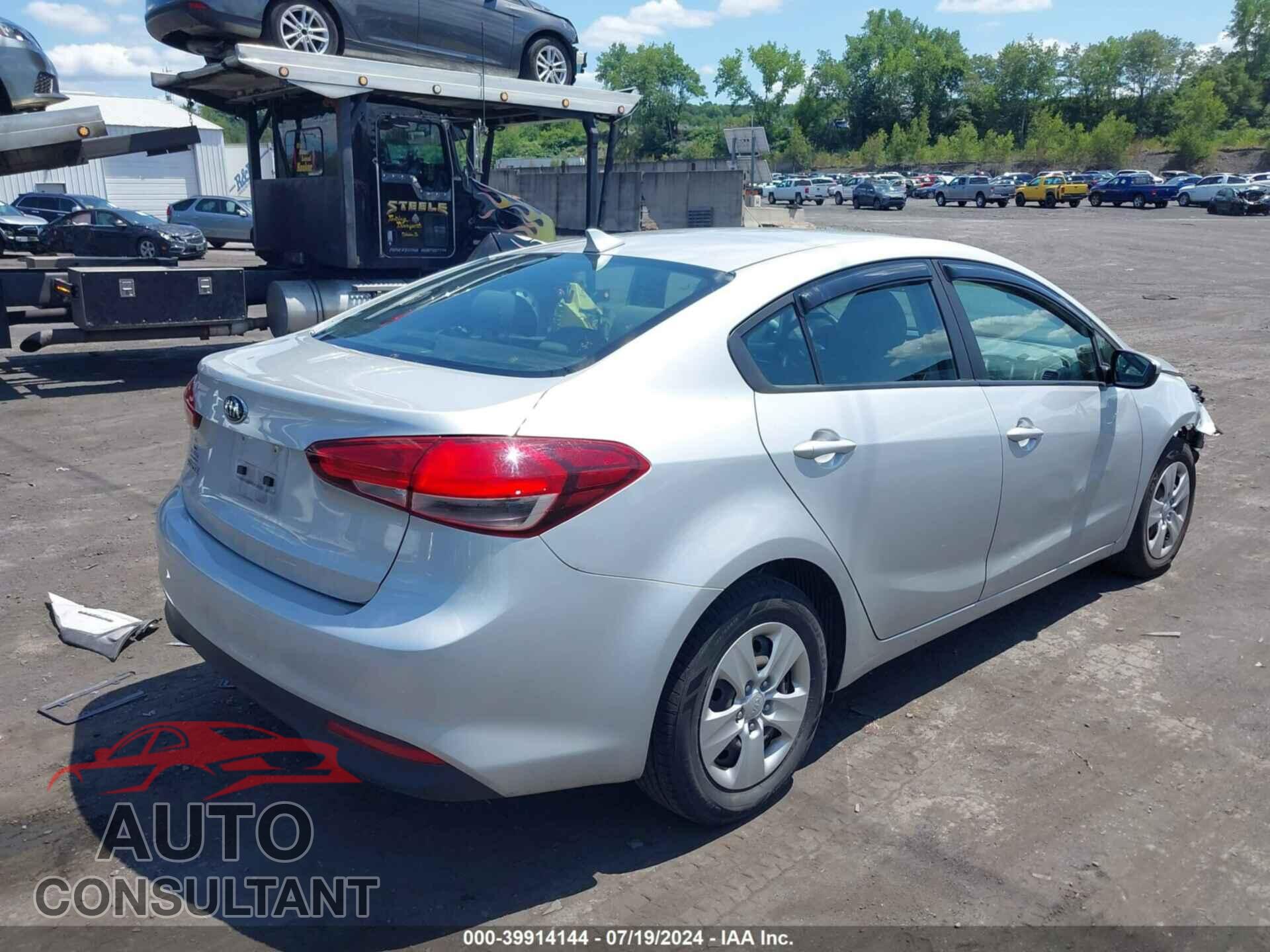 KIA FORTE 2017 - 3KPFK4A71HE062629