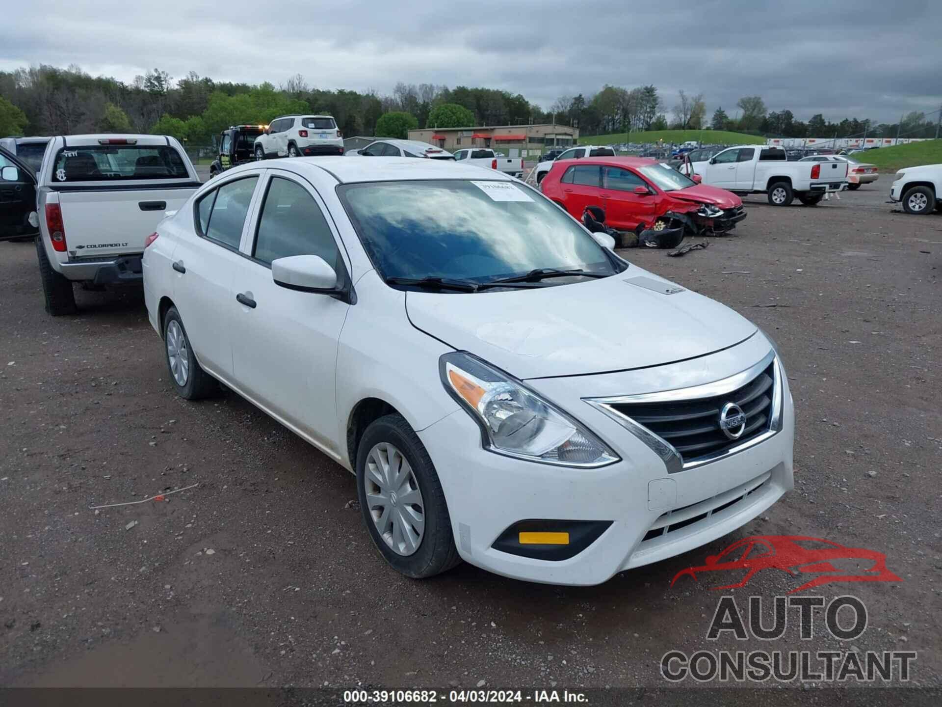 NISSAN VERSA 2019 - 3N1CN7AP2KL820737