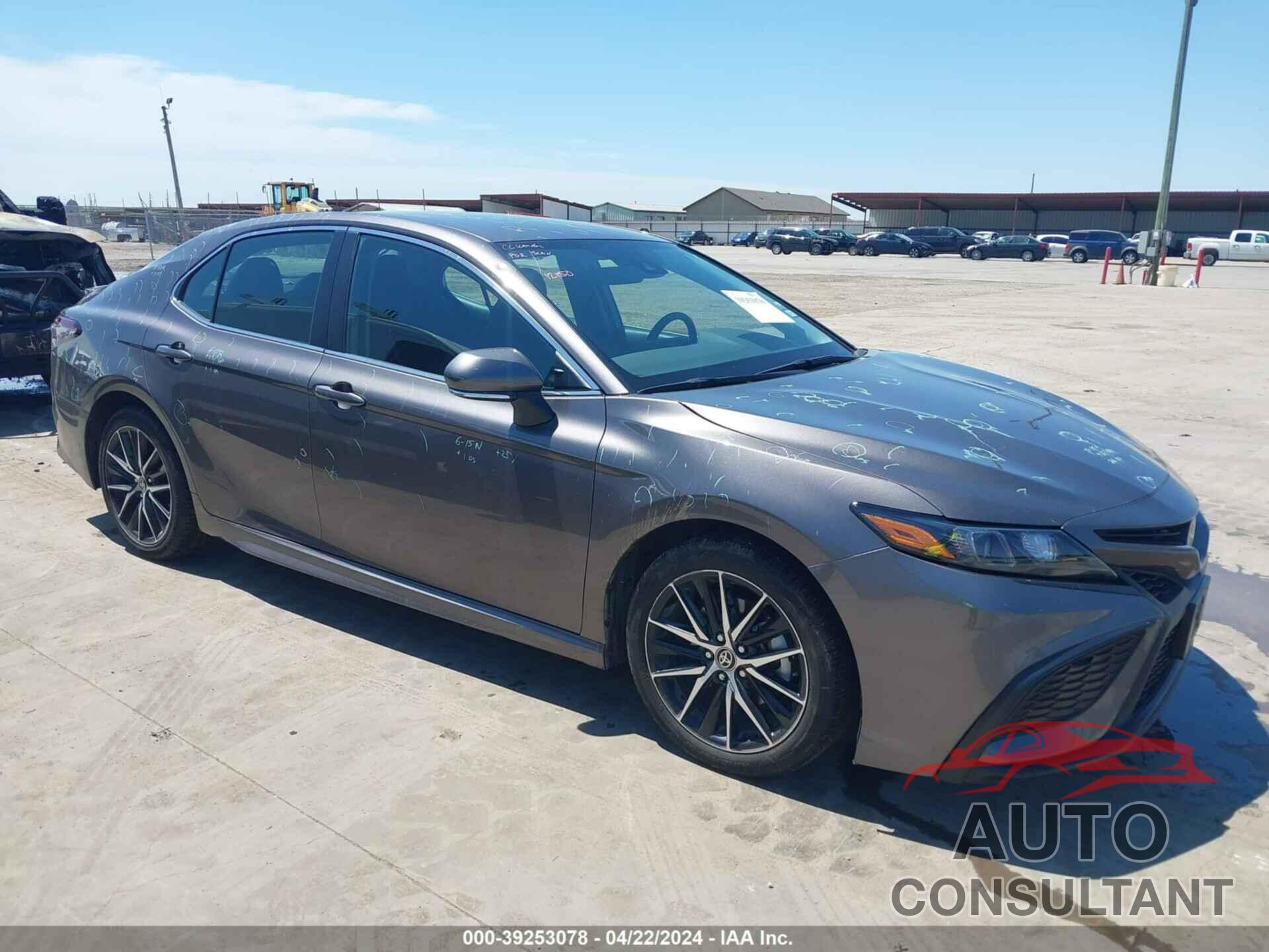 TOYOTA CAMRY 2023 - 4T1G11AK9PU793377