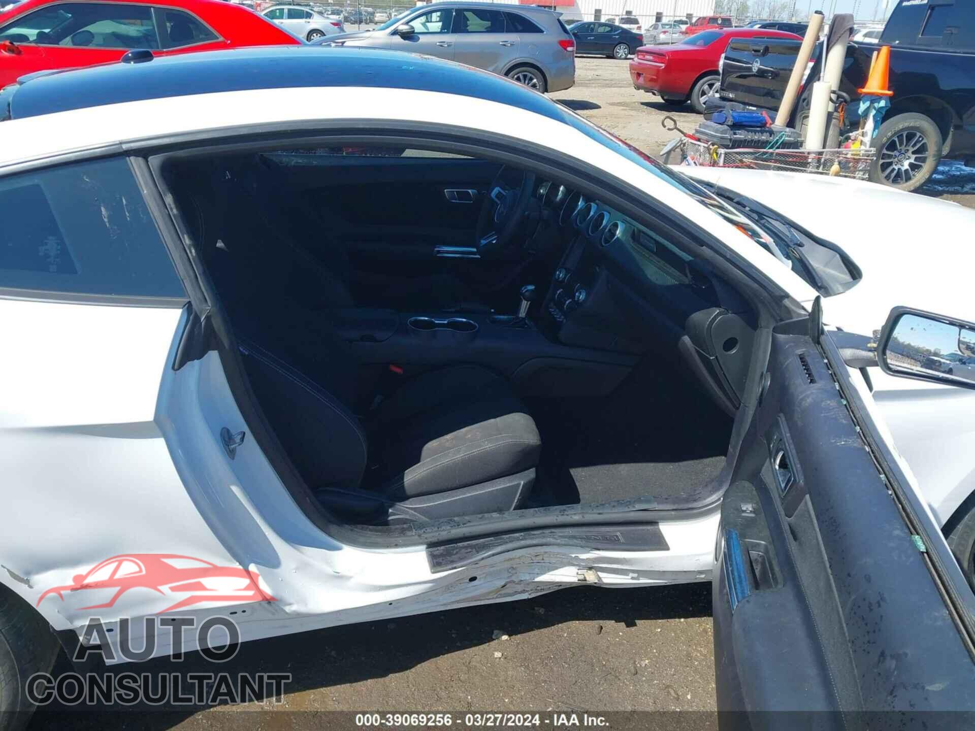 FORD MUSTANG 2019 - 1FA6P8TH7K5168123