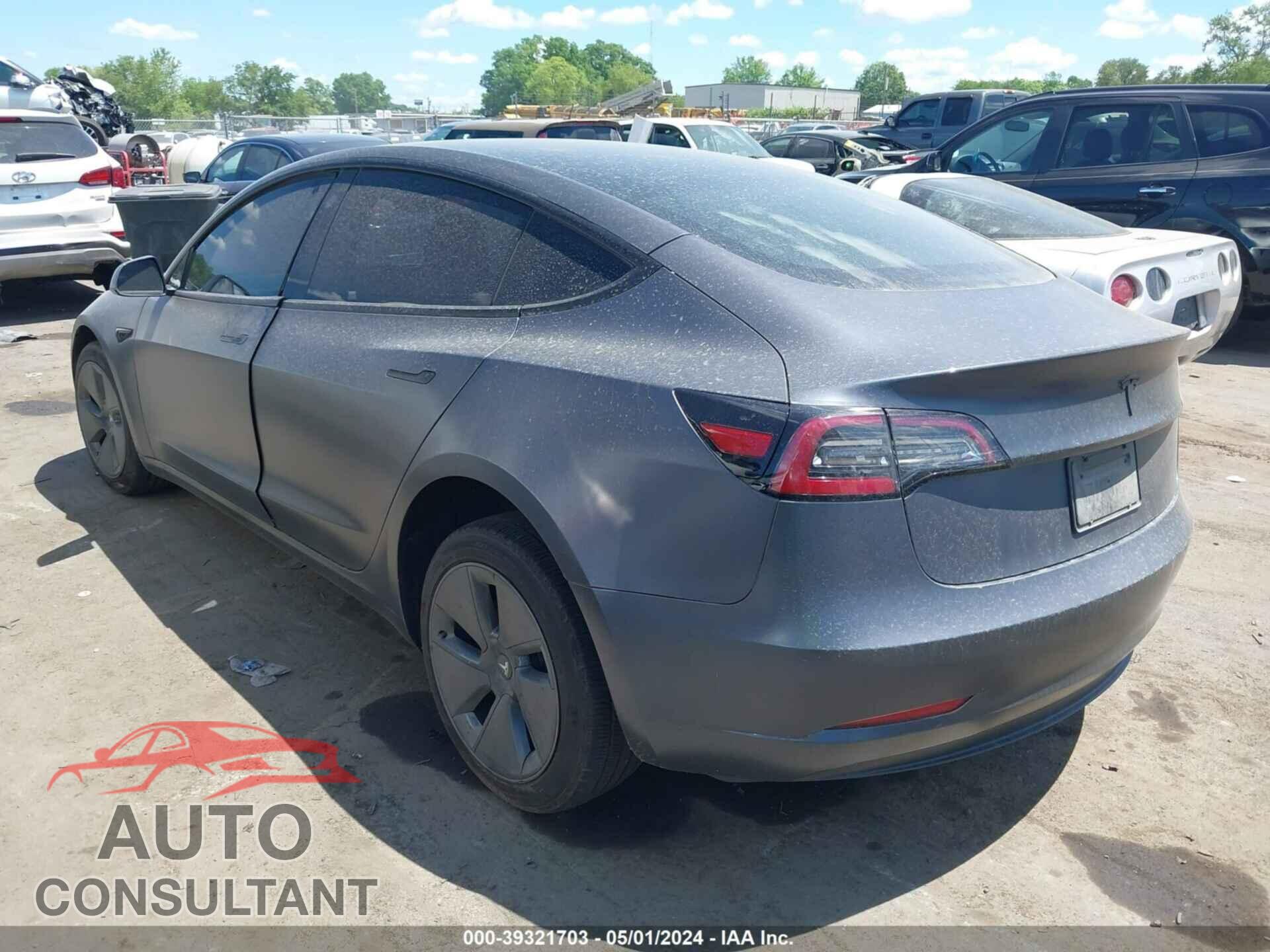 TESLA MODEL 3 2023 - 5YJ3E1EA5PF424565
