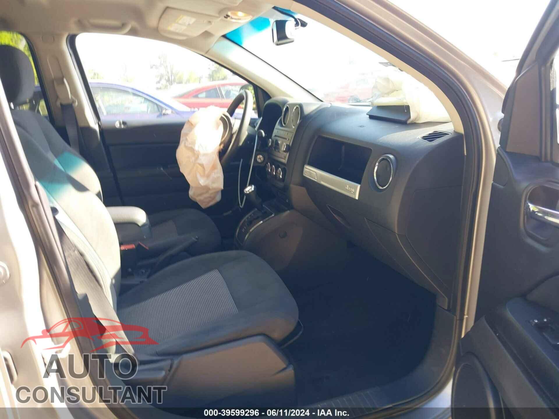 JEEP COMPASS 2016 - 1C4NJDBB2GD799324