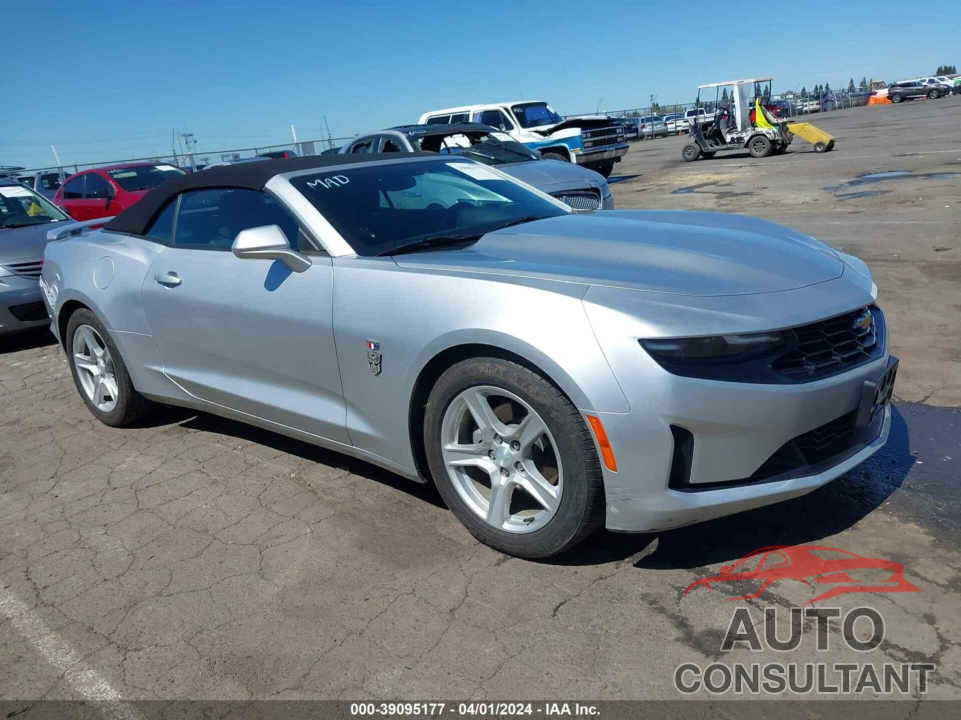 CHEVROLET CAMARO 2019 - 1G1FB3DX4K0114303