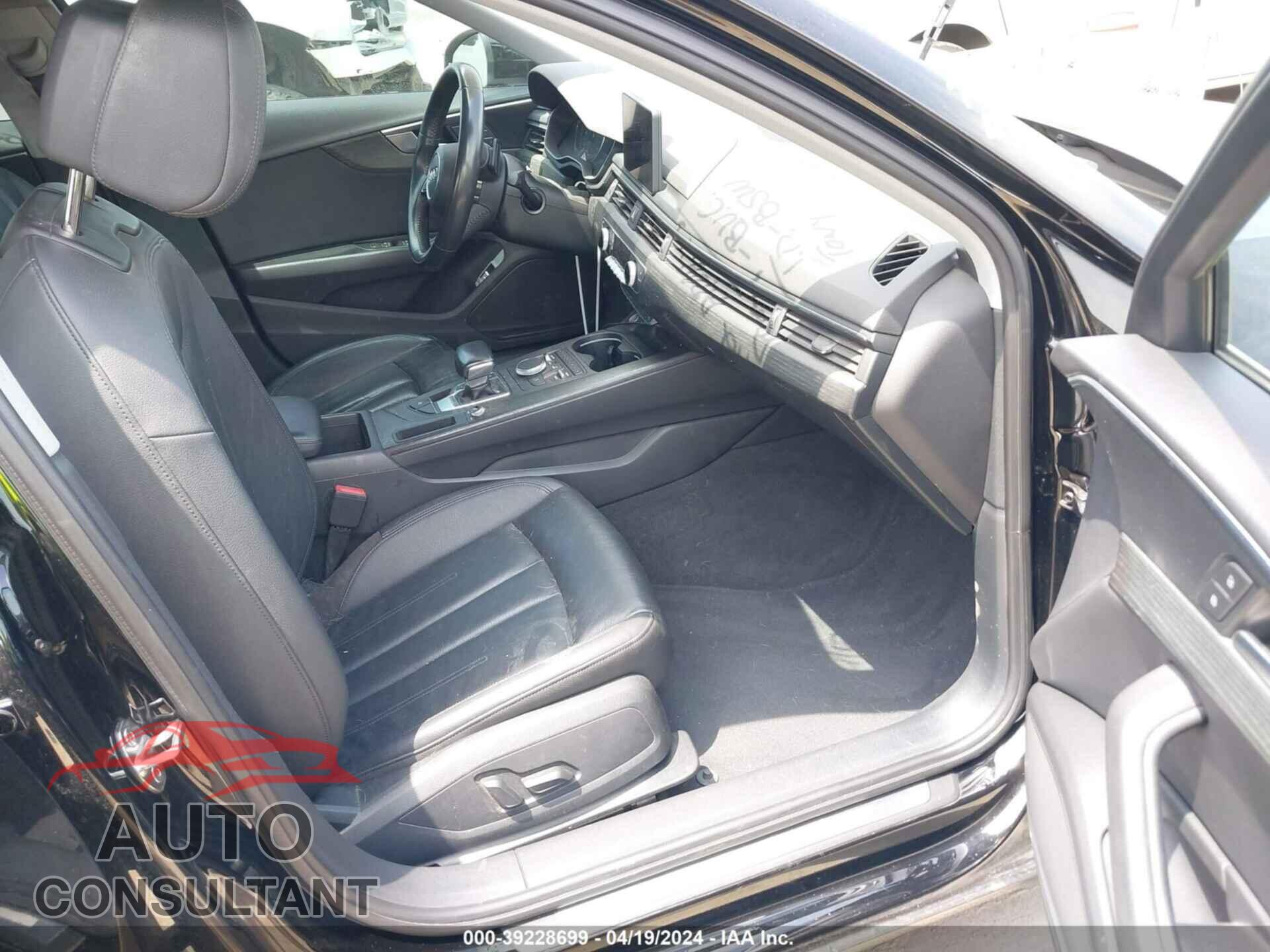 AUDI A4 2019 - WAUGMAF42KA025236