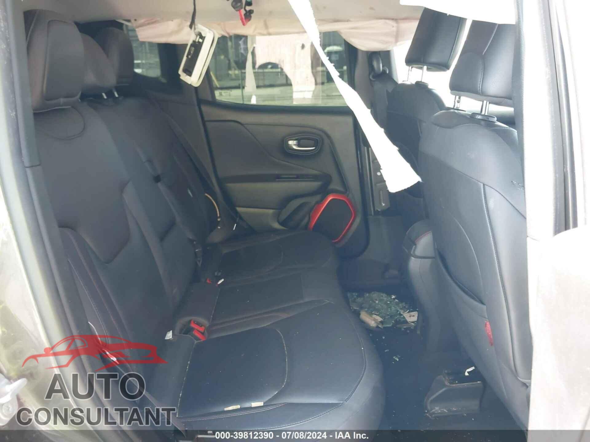 JEEP RENEGADE 2017 - ZACCJBCB0HPF73652