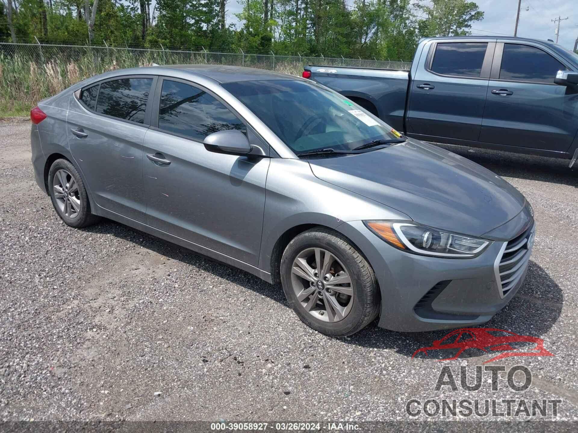 HYUNDAI ELANTRA 2017 - KMHD84LF2HU151651
