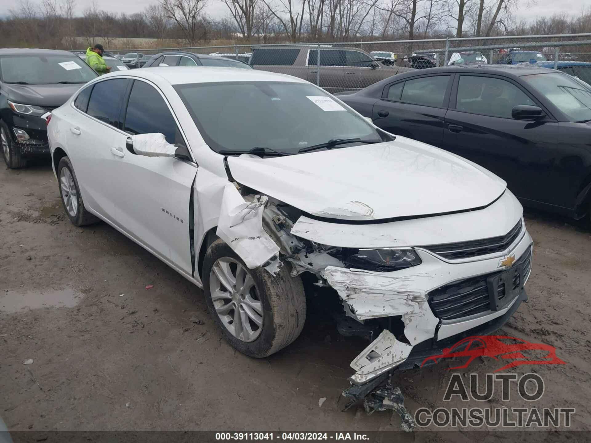 CHEVROLET MALIBU 2018 - 1G1ZD5ST4JF171731