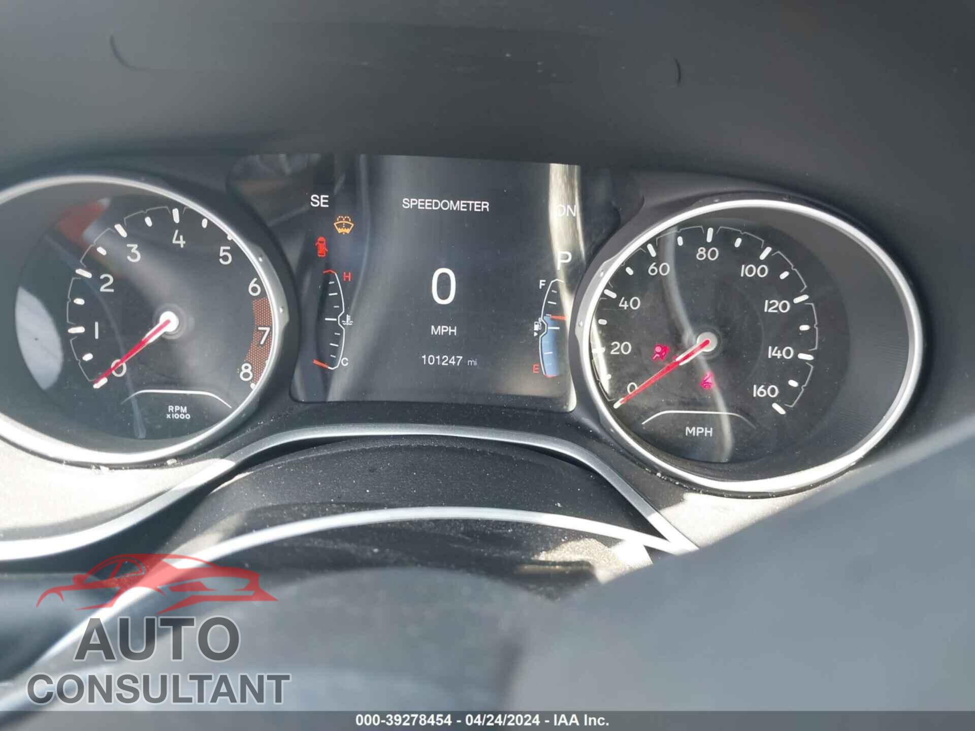 JEEP COMPASS 2018 - 3C4NJCCB5JT193798