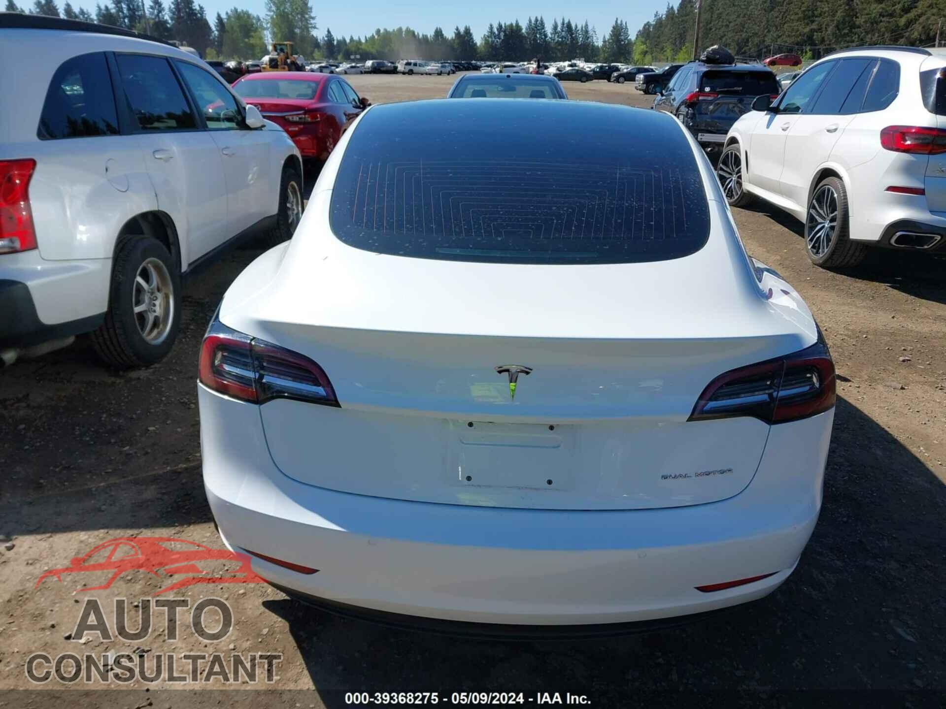 TESLA MODEL 3 2018 - 5YJ3E1EB8JF085400
