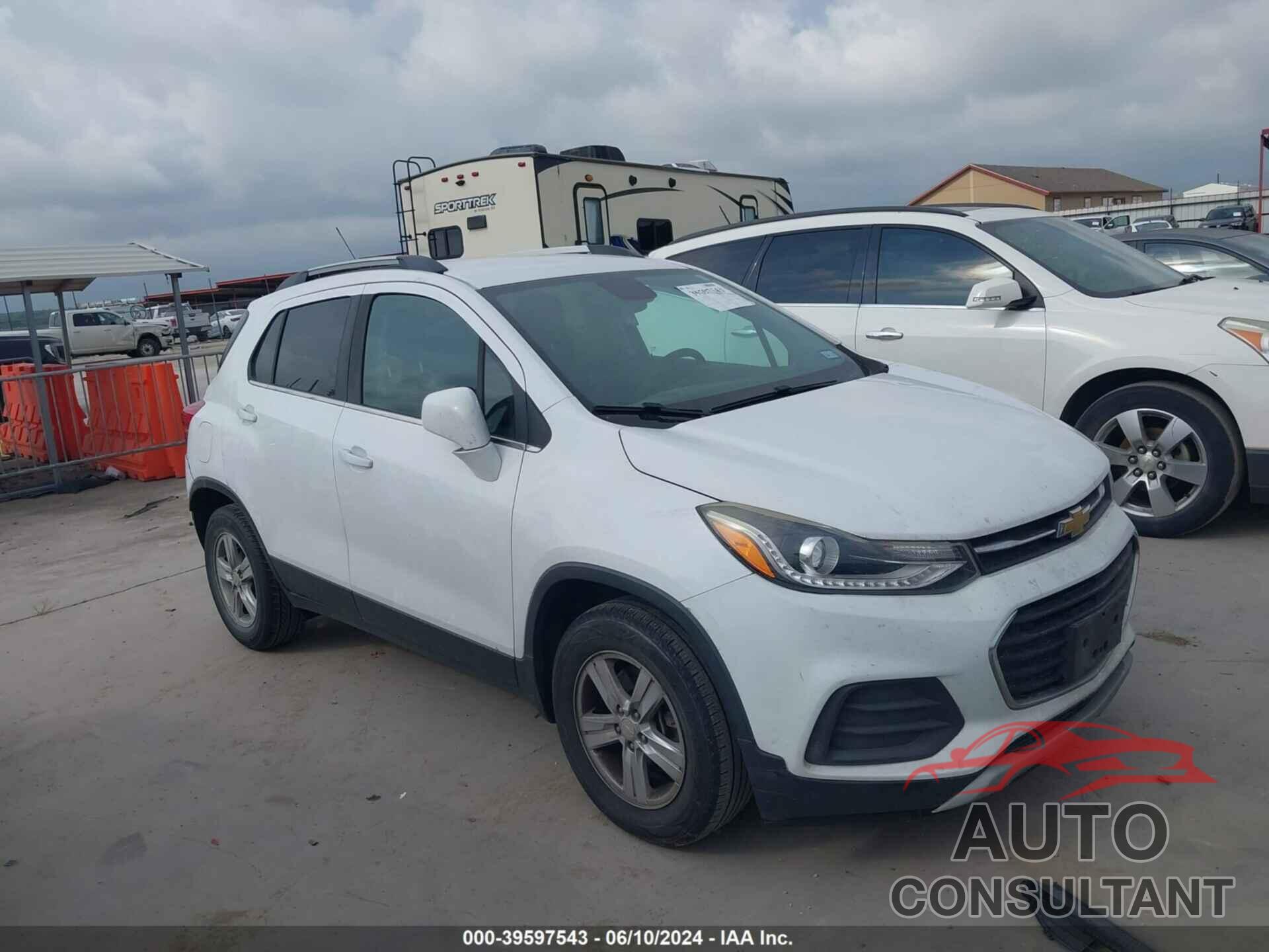 CHEVROLET TRAX 2017 - 3GNCJLSB3HL183815