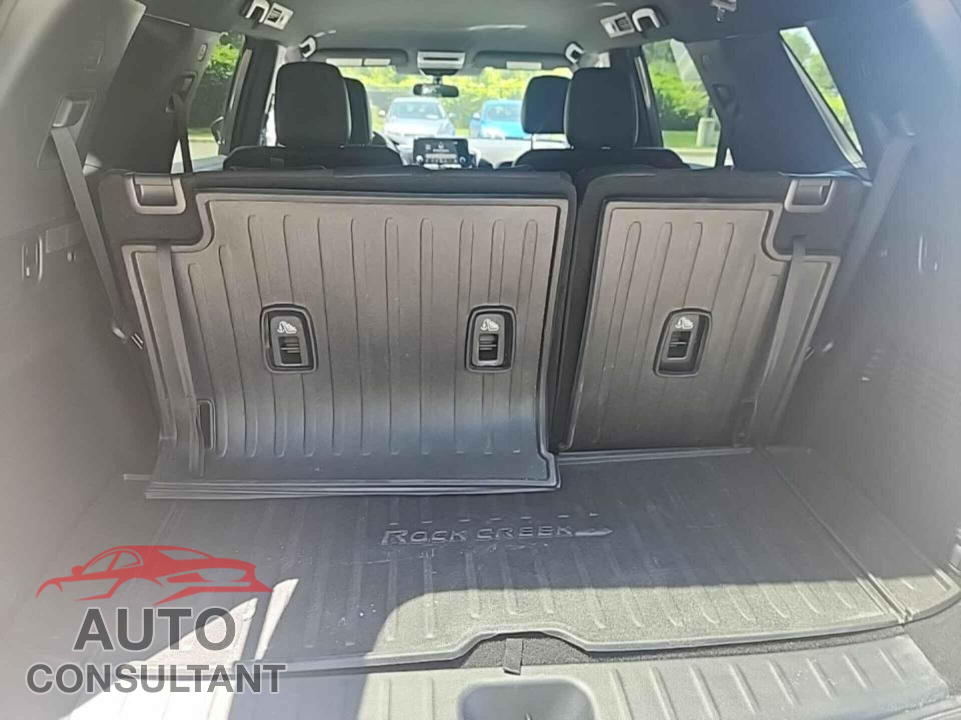 NISSAN PATHFINDER 2023 - 5N1DR3BD2PC255035