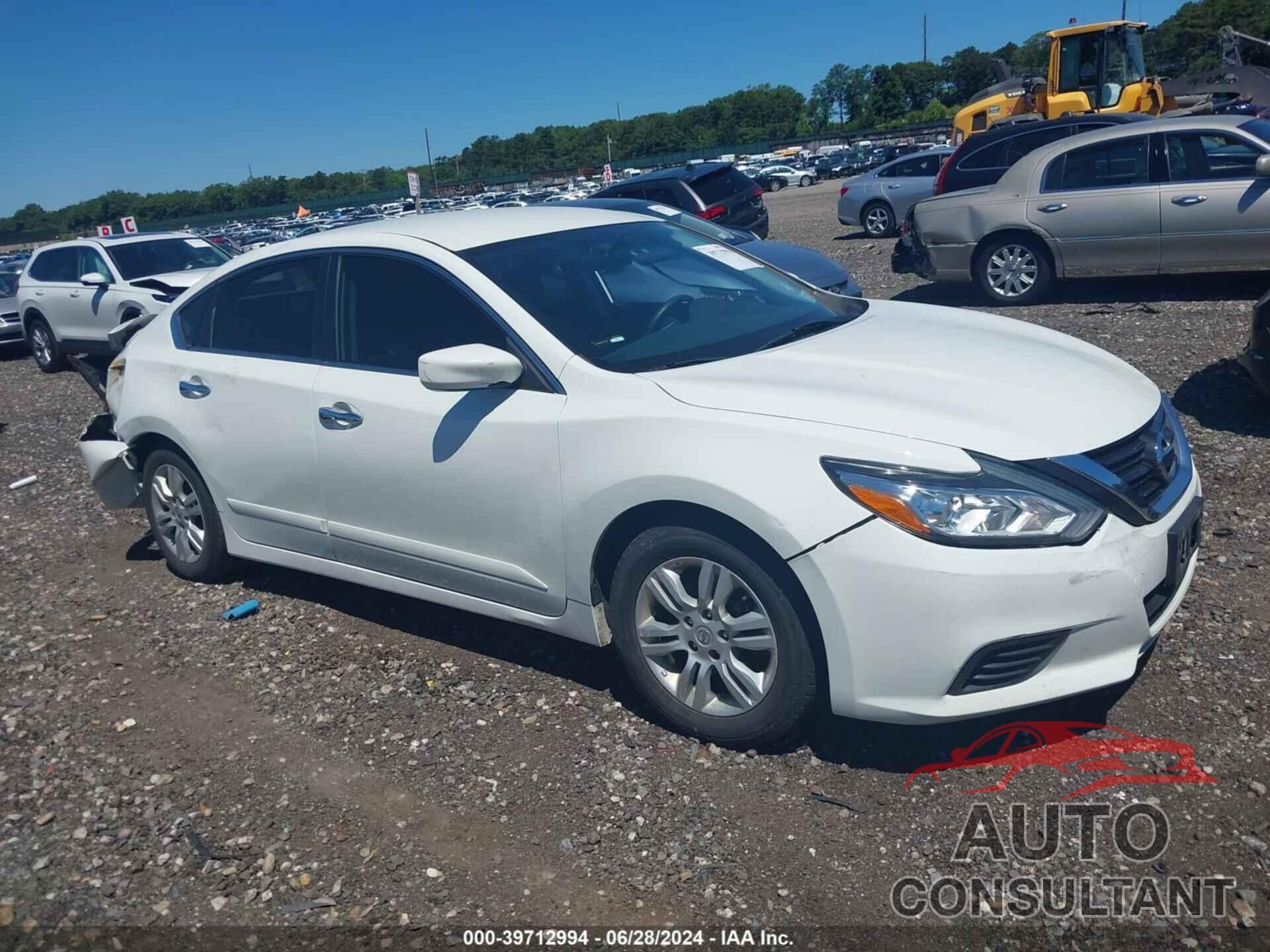 NISSAN ALTIMA 2017 - 1N4AL3AP8HC251163