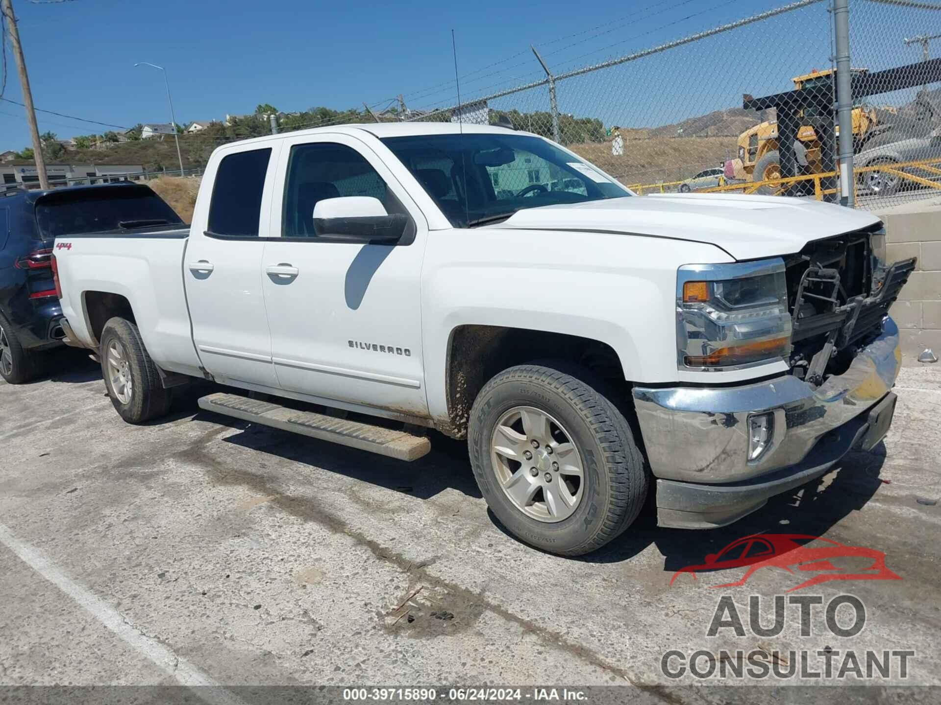 CHEVROLET SILVERADO 1500 2017 - 1GCVKREC3HZ203589