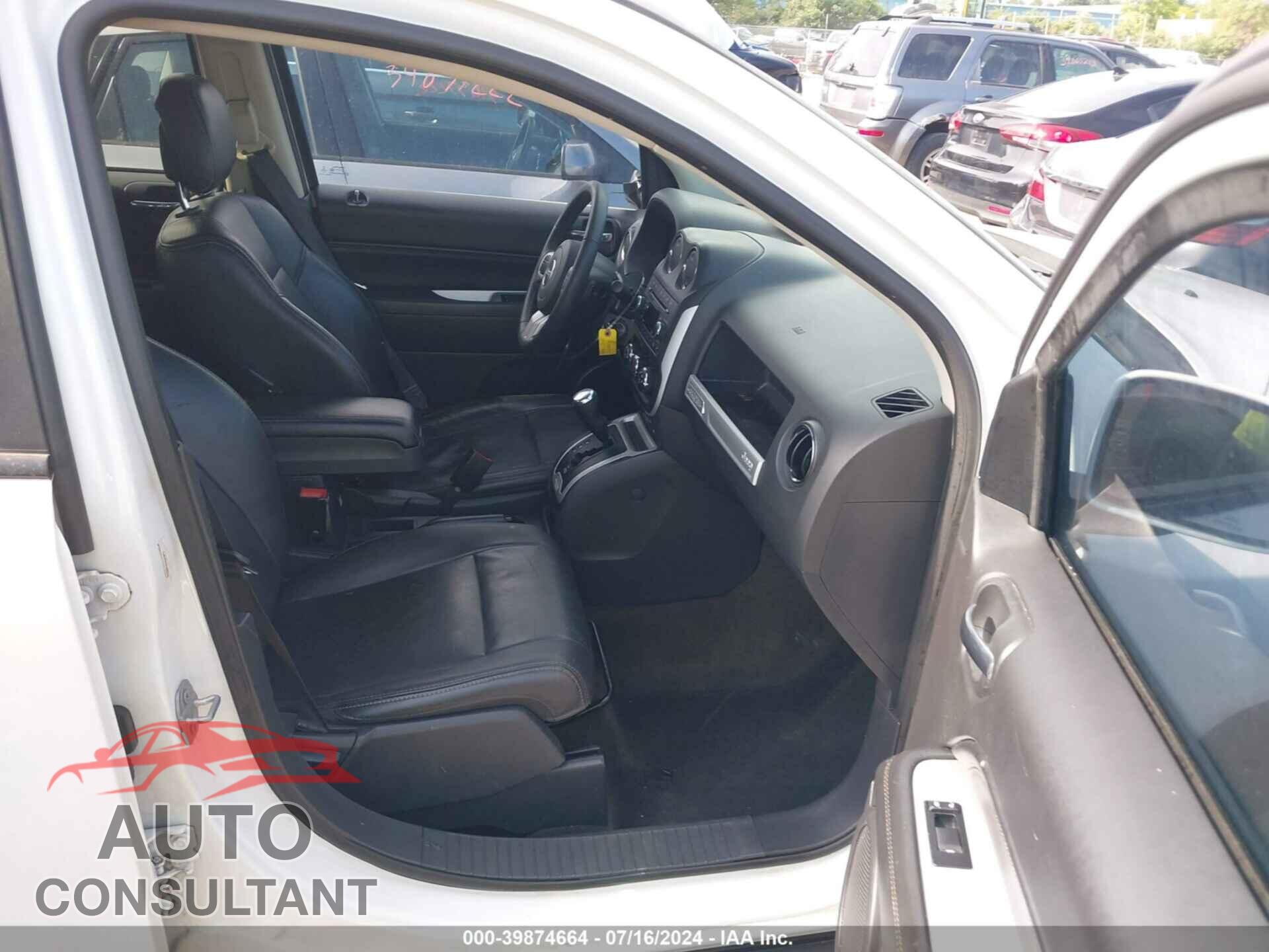 JEEP COMPASS 2016 - 1C4NJCEA3GD803149