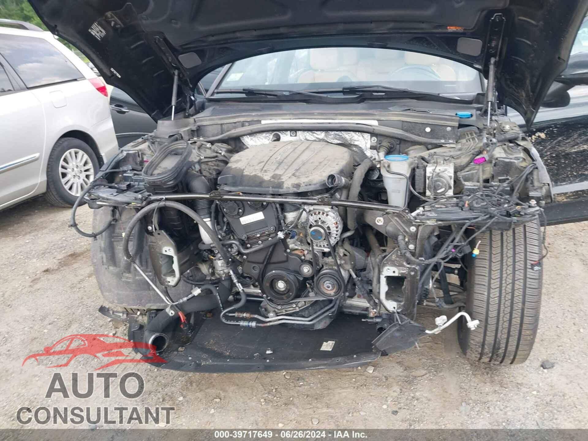 PORSCHE MACAN 2018 - WP1AA2A57JLB08847