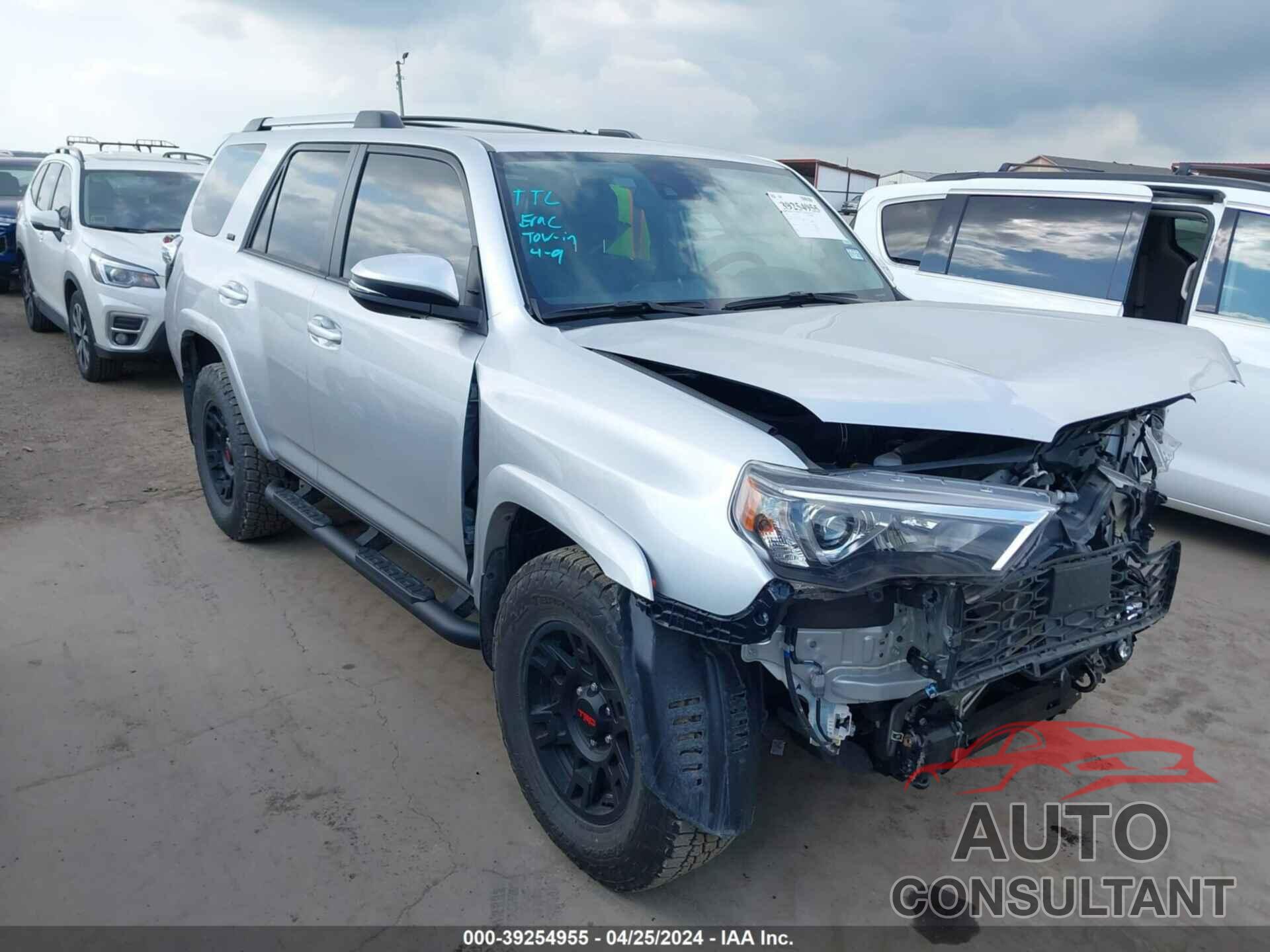 TOYOTA 4RUNNER 2023 - JTEFU5JR1P5294882