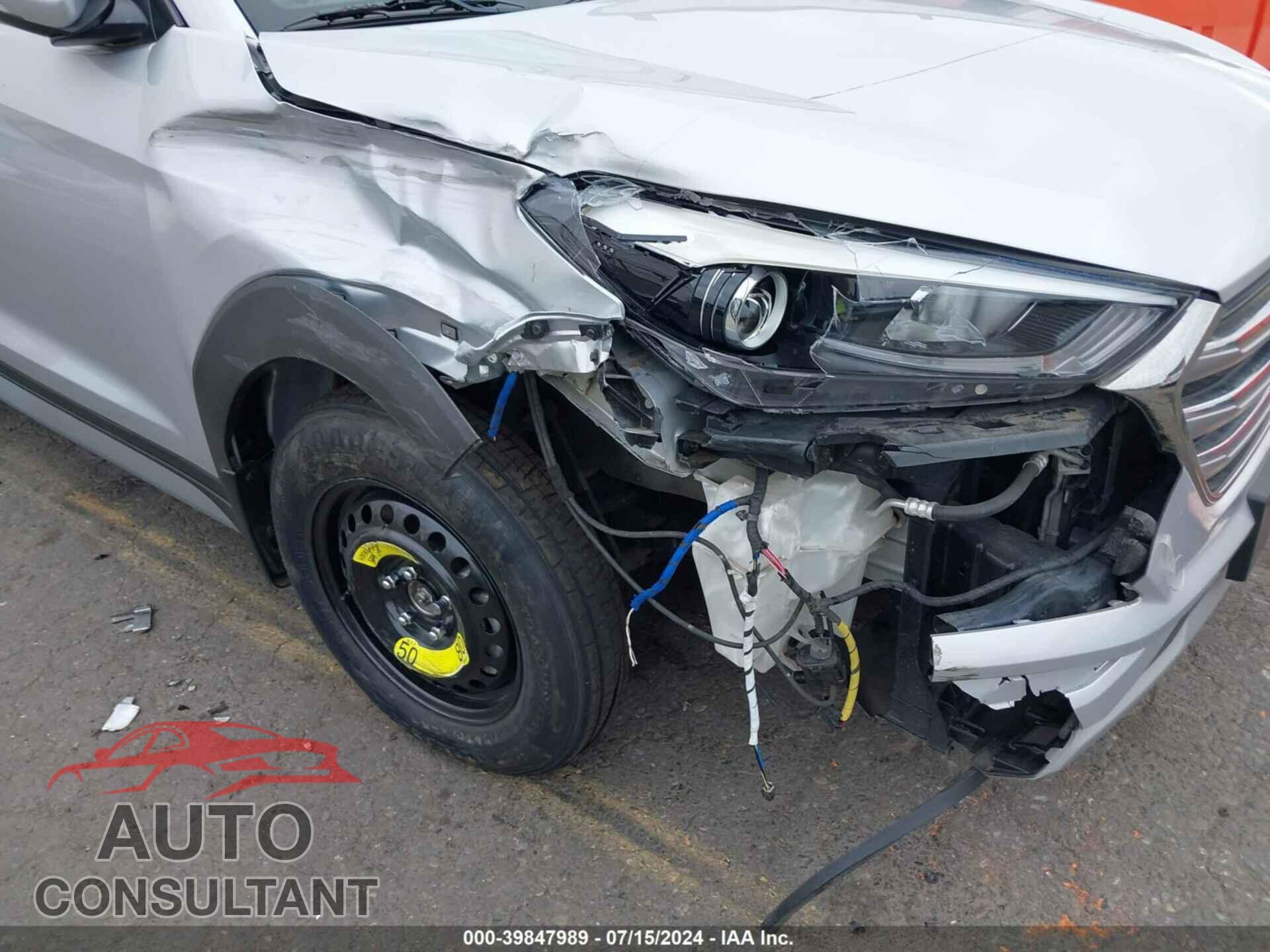 HYUNDAI TUCSON 2017 - KM8J3CA26HU513654