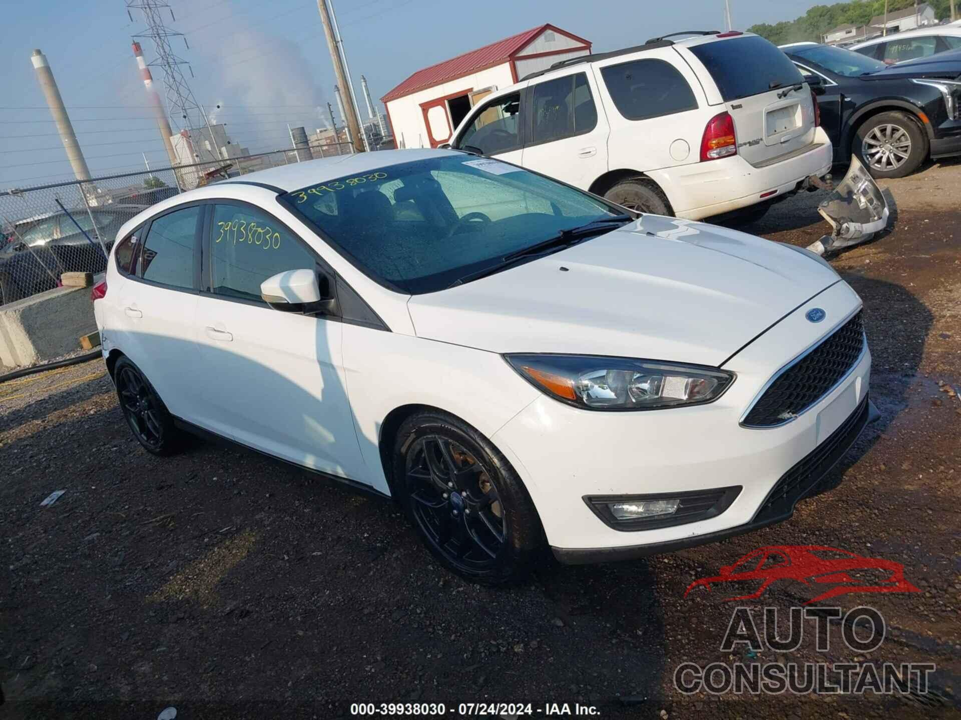 FORD FOCUS 2016 - 1FADP3K22GL295288