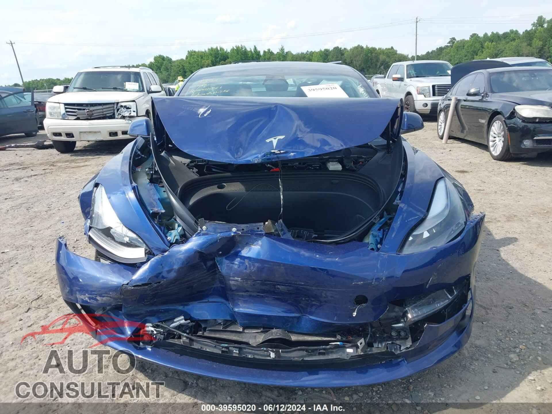 TESLA MODEL 3 2023 - 5YJ3E1EA3PF470122