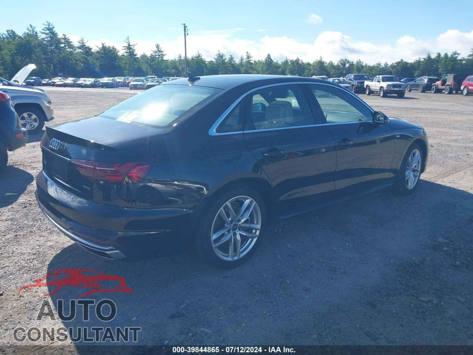 AUDI A4 2021 - WAUEAAF45MA018770