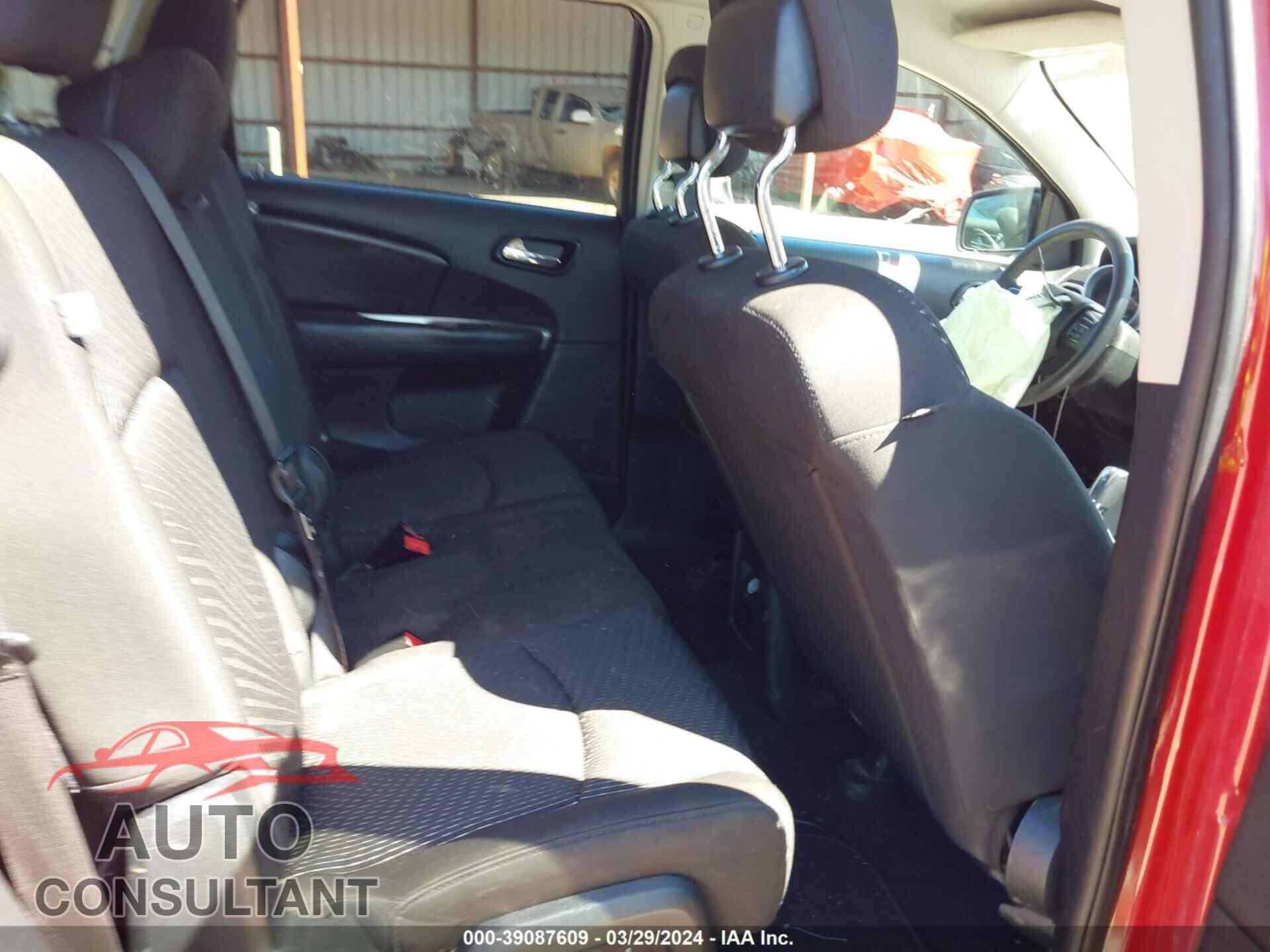 DODGE JOURNEY 2017 - 3C4PDCBG7HT589321